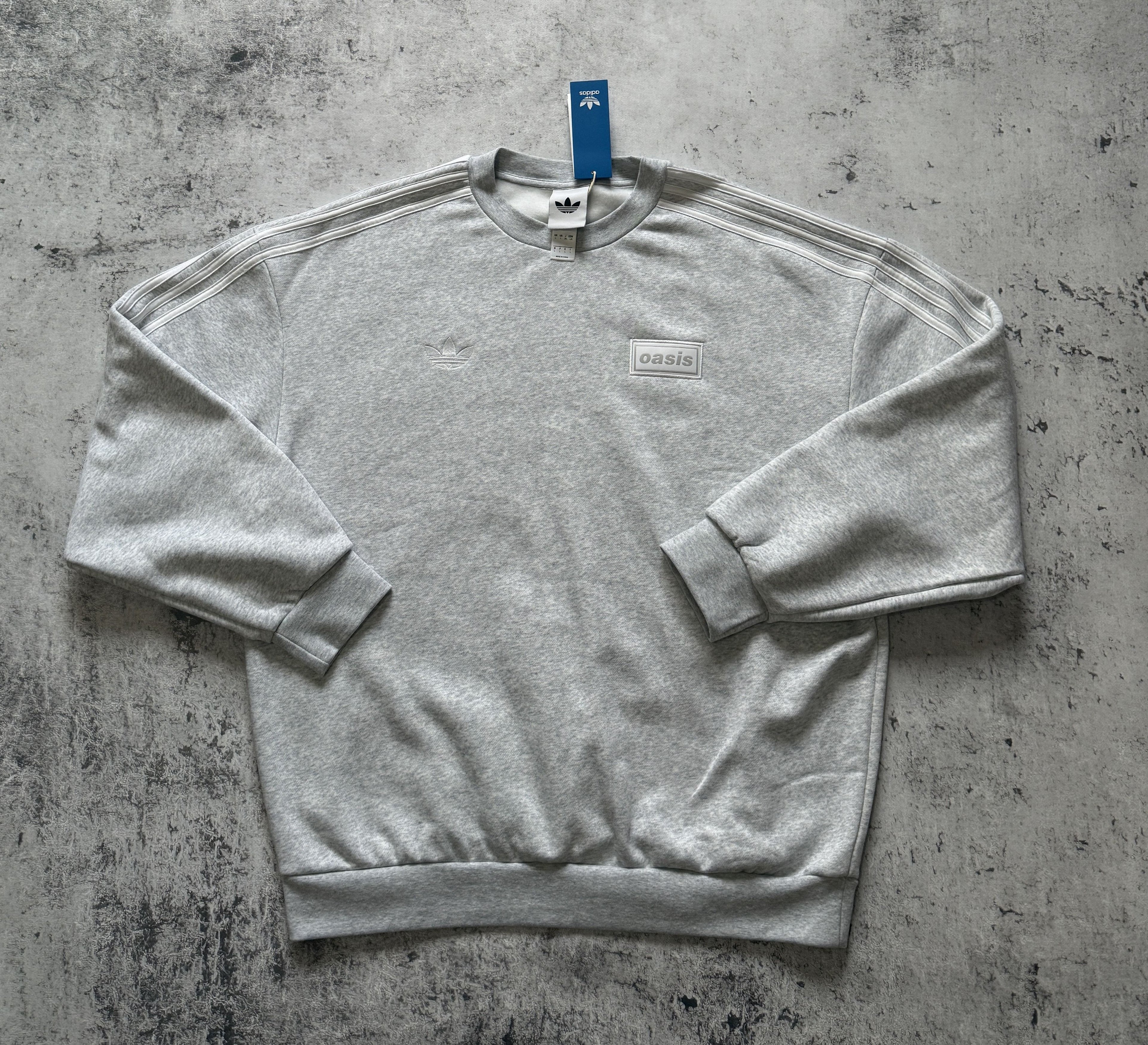 Oasis Tour Oversized Crew Sweatshirt Kk9137 L T-Shirts, Hoodie | FlexRushtees.com