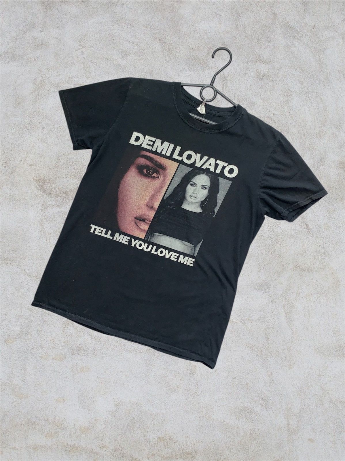 Demi Lovato Vintage Rock T Shirt Tee Size M Hoodie, Sweatshirt | FlexRushtees.com
