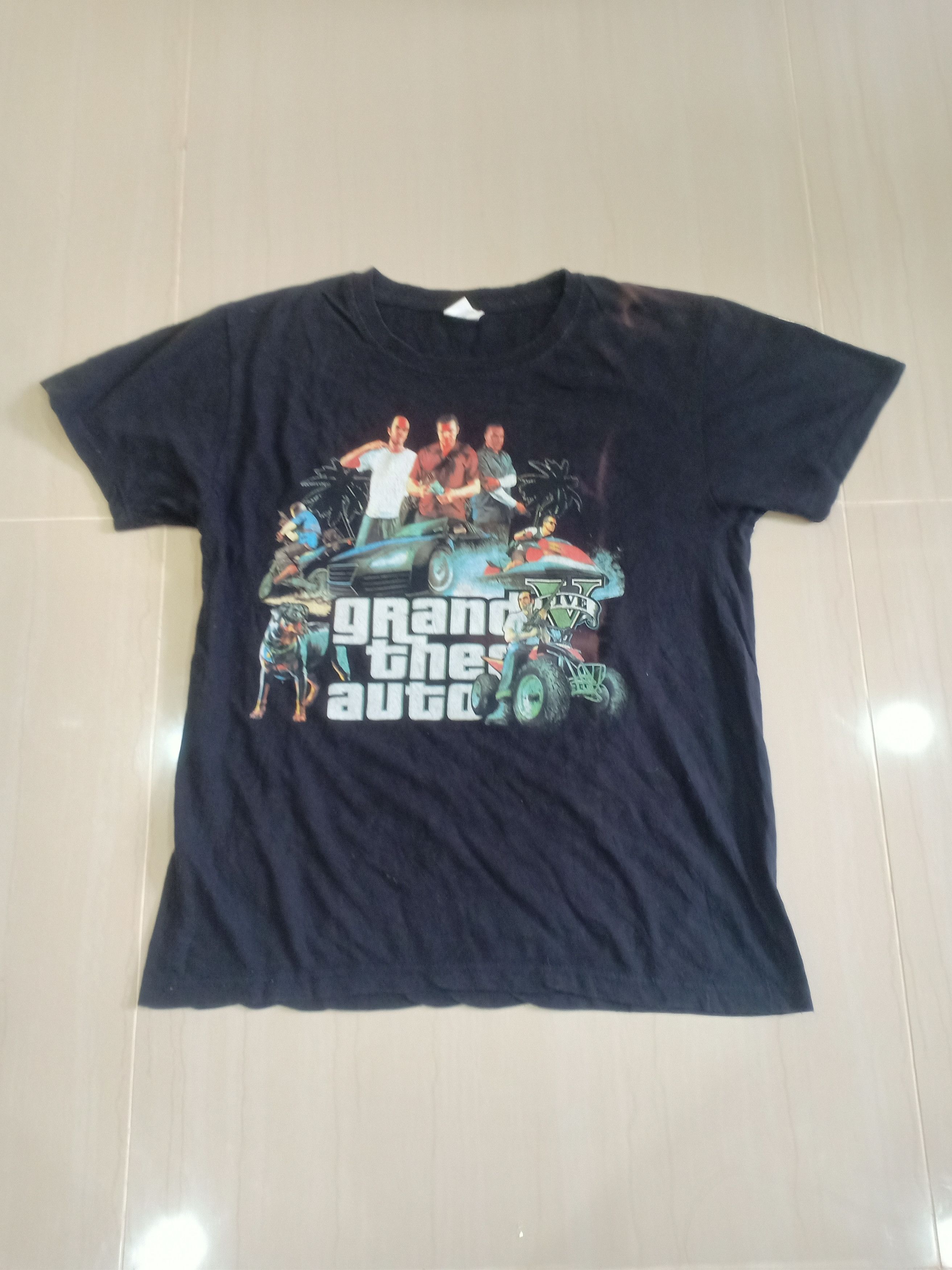 Vintage 2013 Gta Grand Theft Auto V Tee