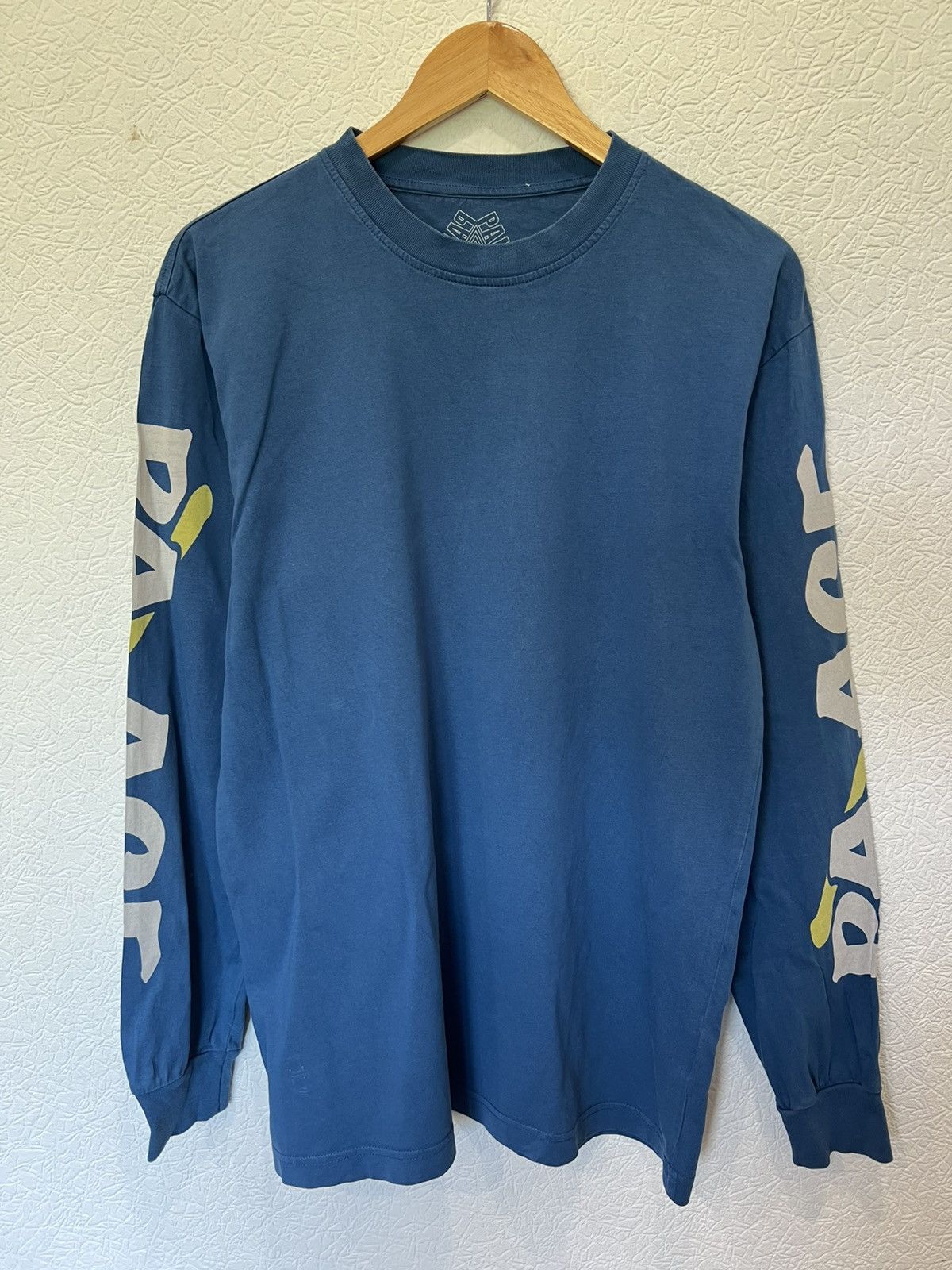 Palace Longsleeve Tee Shirt Sweatshirt Hoodie | FlexRushtees.com