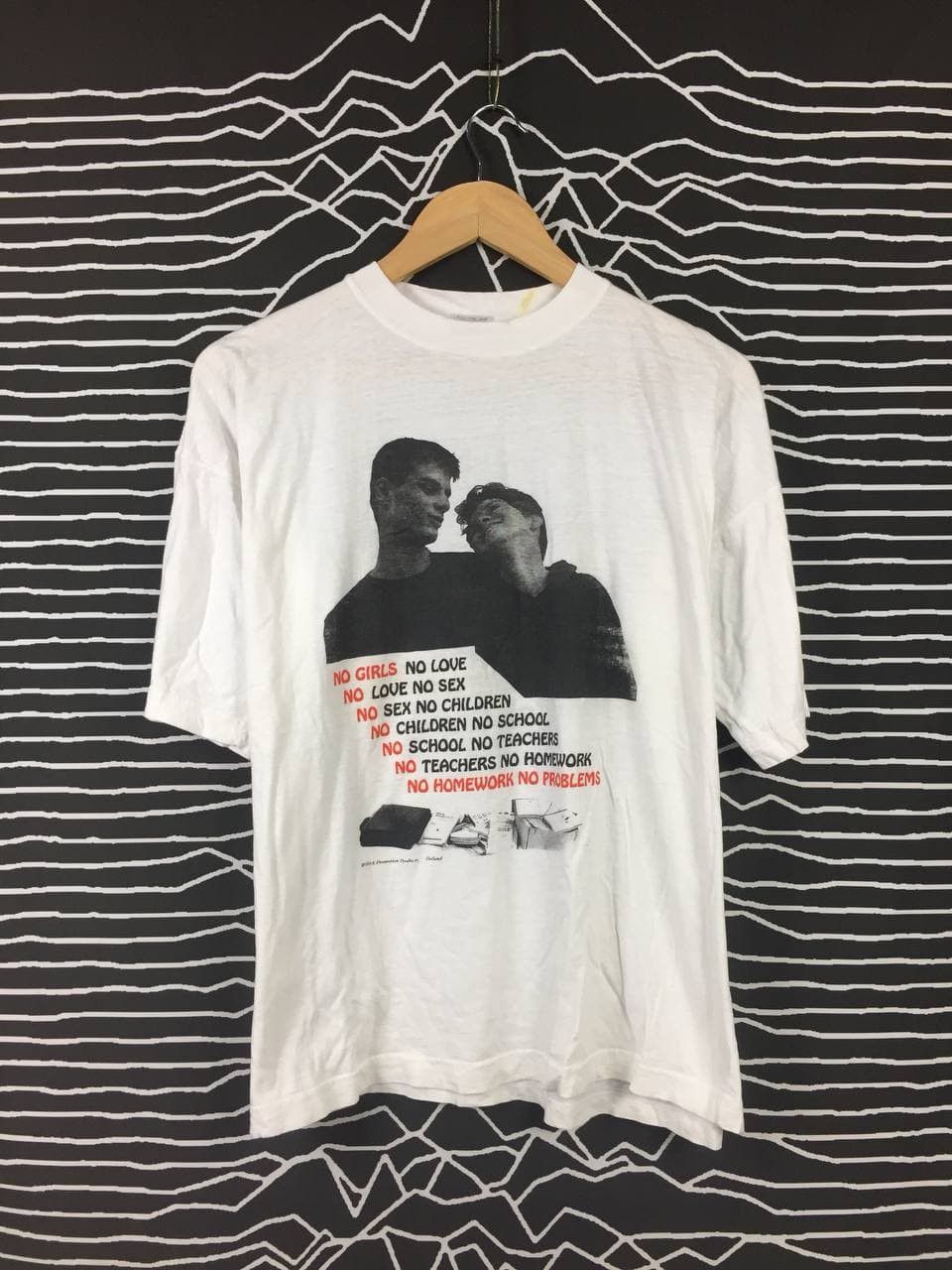 Vintage Vtg No Problems No Homeworks Quote Graphic European Tag Tee Hoodie, Sweatshirt | FlexRushtees.com