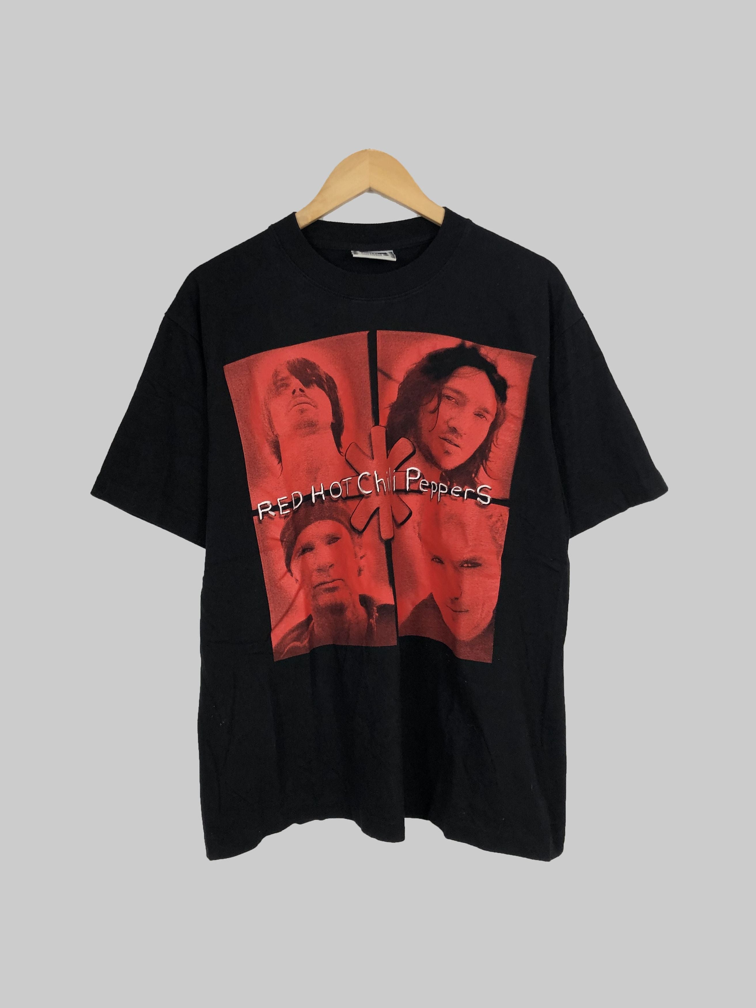 Vintage 90s Red Hot Chili Peppers Green Day Pearl Jam T-Shirts, Hoodie, Sweatshirt | FlexRushtees.com