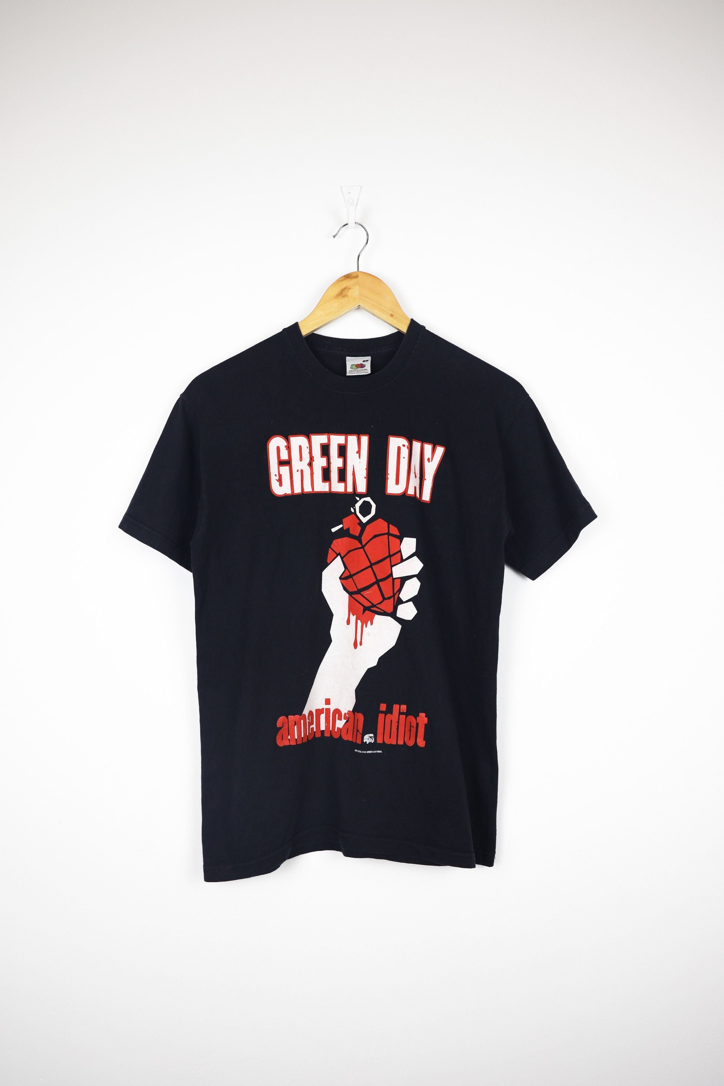 Vintage Green Day American Idiot Band Graphic Tee T Shirt Hoodie, Sweatshirt | FlexRushtees.com