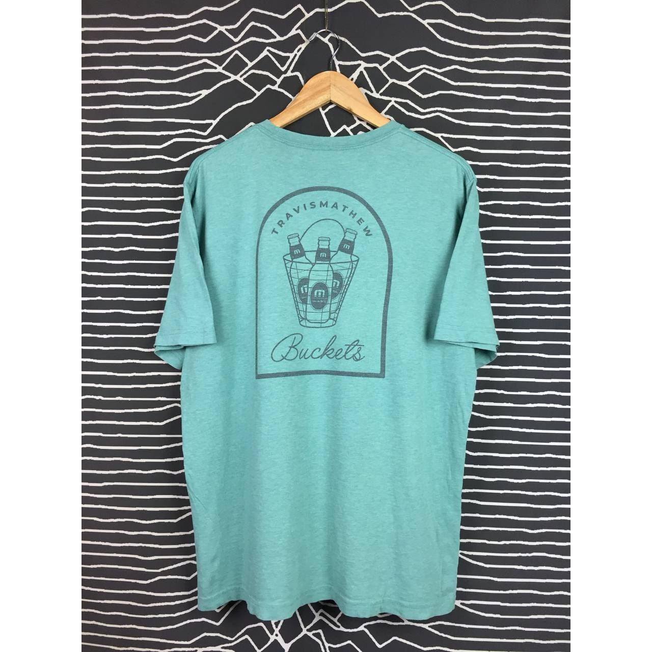 Vintage Travis Mathew Golf Apparel Buckets Beer Outdoor Tee Size L Hoodie, Sweatshirt | FlexRushtees.com
