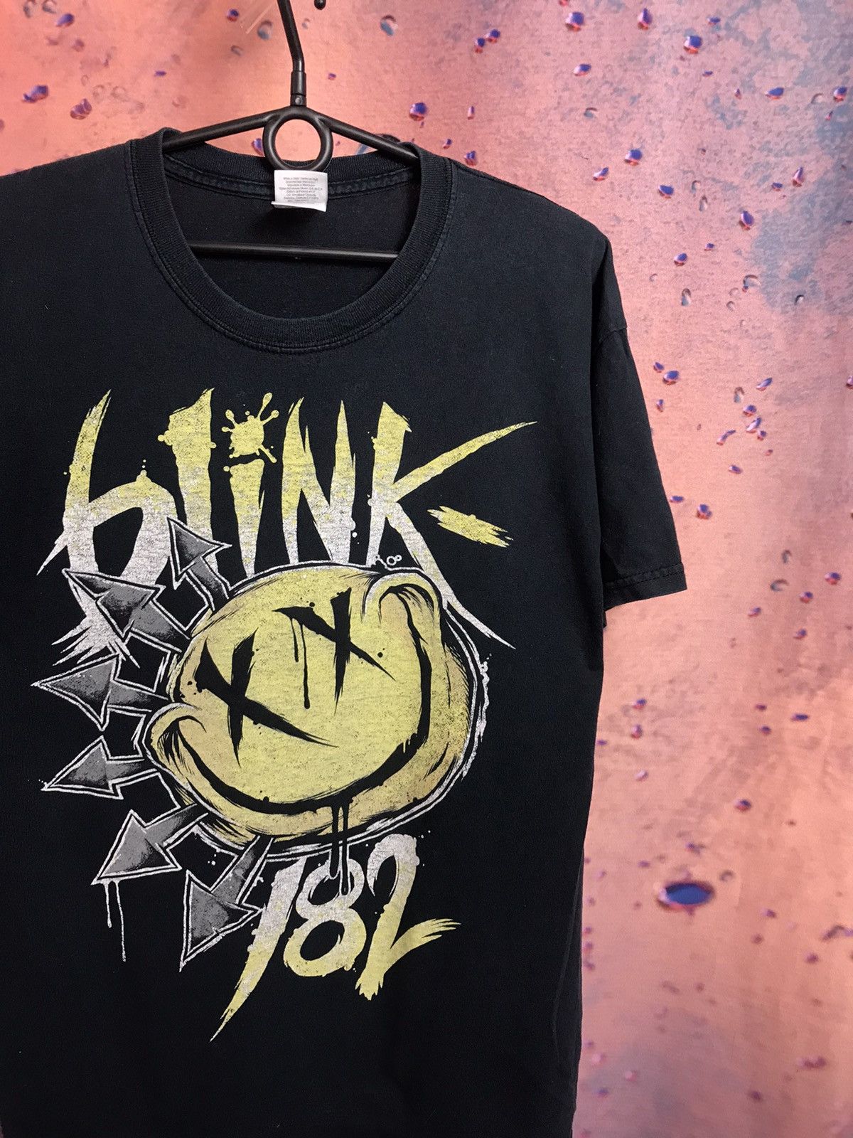 Vintage Blink 182 Band Rock Tee Hoodie, Sweatshirt | FlexRushtees.com