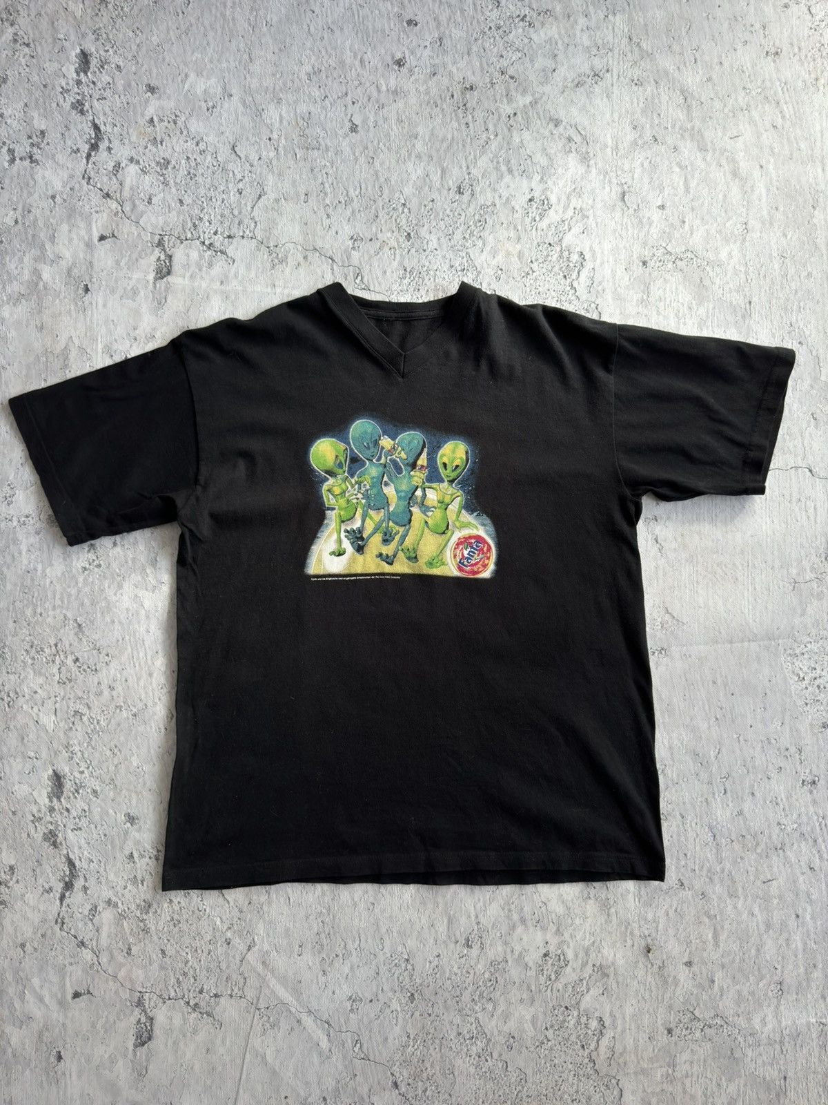 Band Tees X Vintage 2000s Alien Fanta Advertisement T Shirt Hoodie, Sweatshirt | FlexRushtees.com