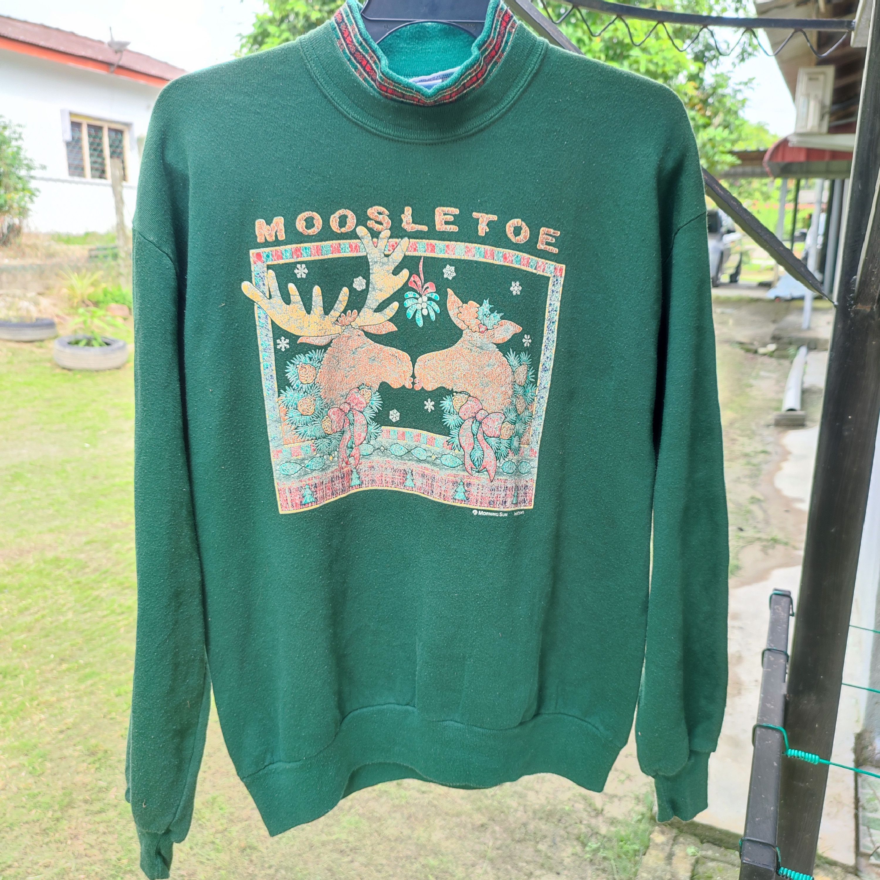 Vintage And Rare Morning Sun Jerzees Moosletoe Sweatshirt