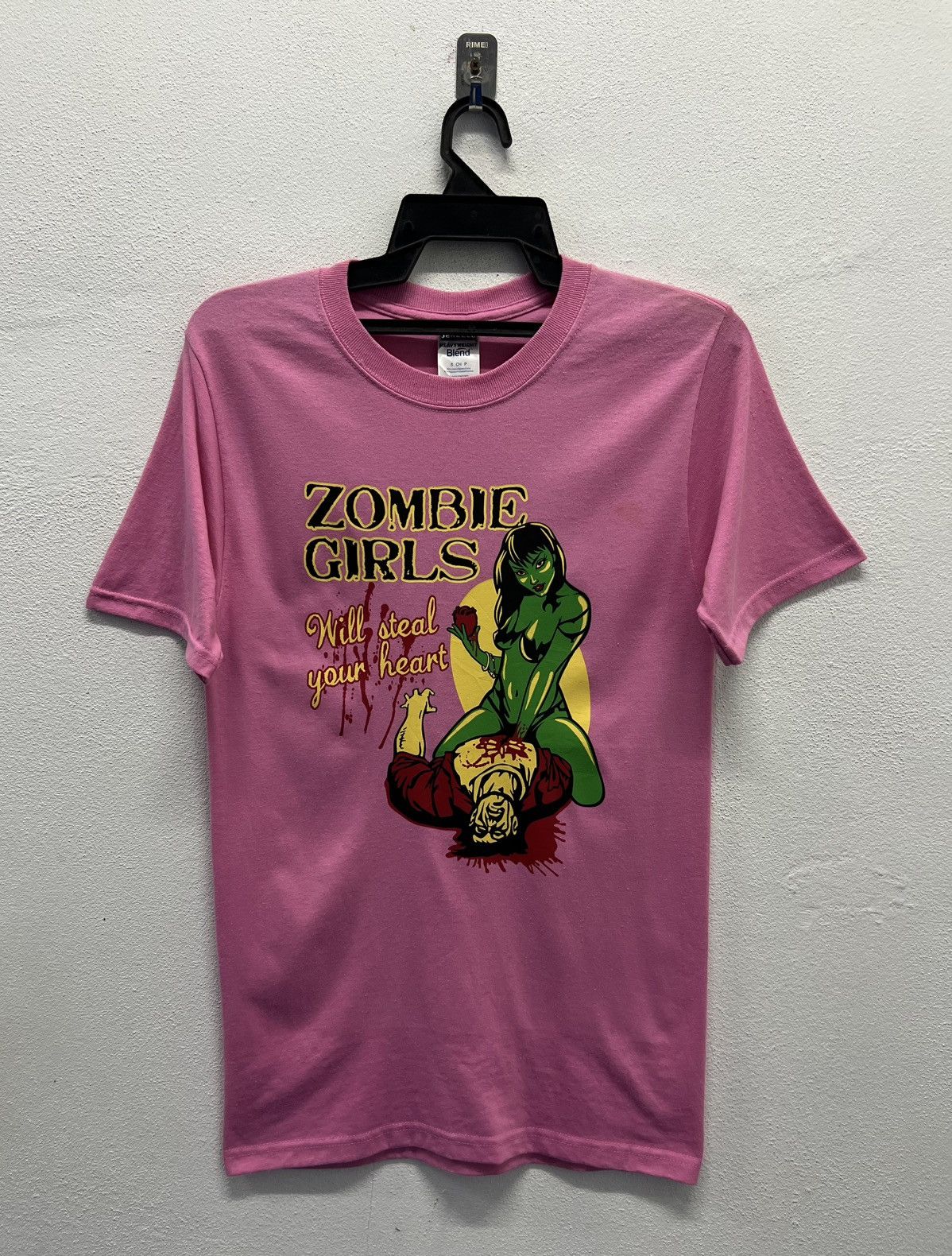 Vintage Jerzees Zombie Girls Will Steal Your Heart Shirt