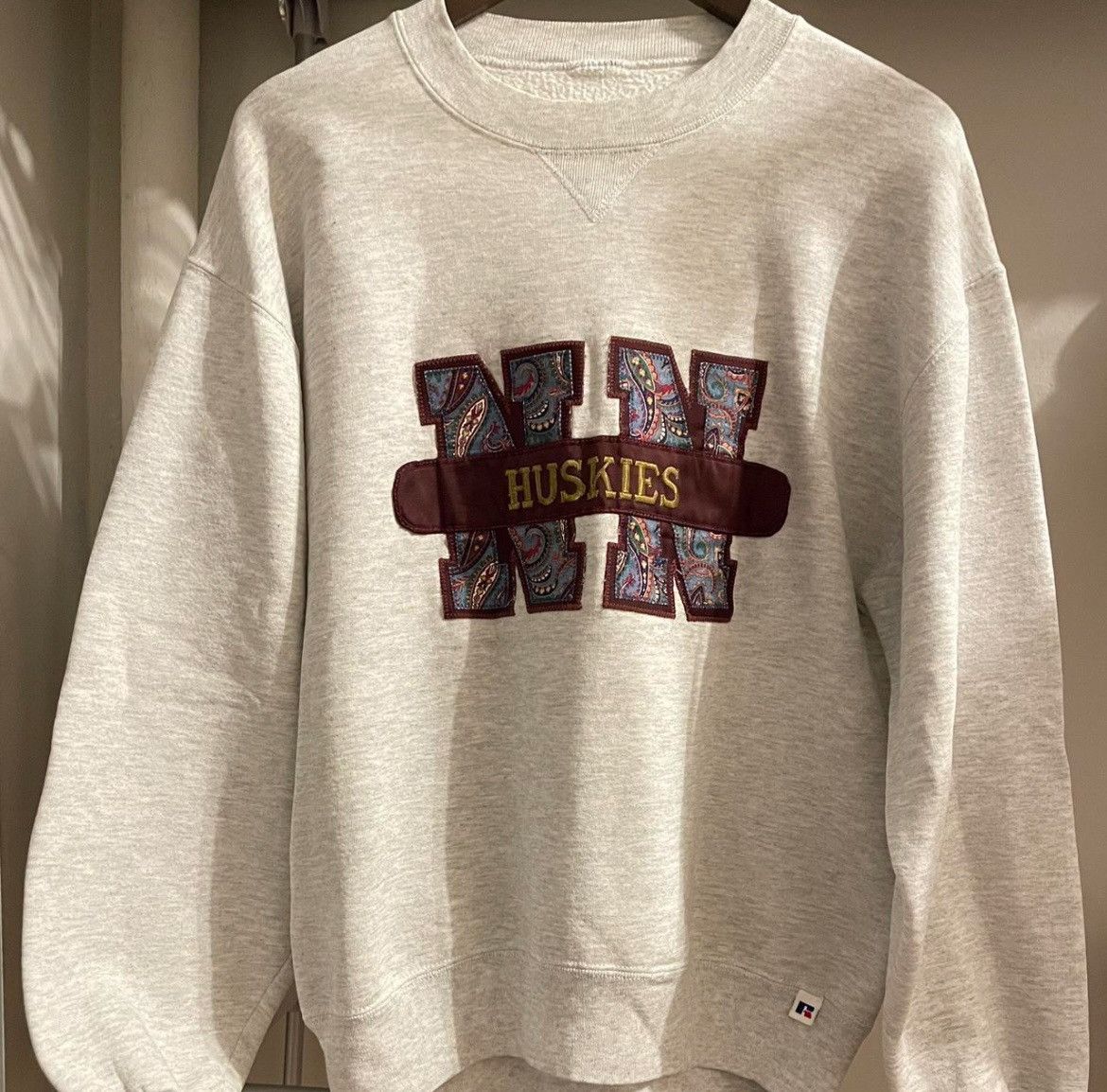 Vintage Russell Huskies Crewneck