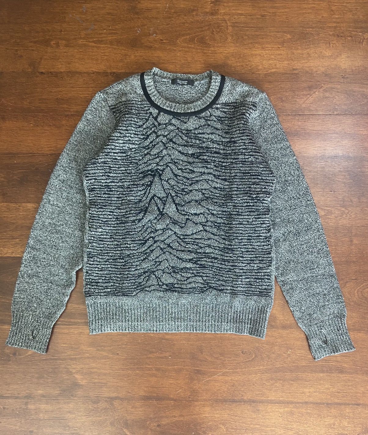 Undercover Joy Division Unknown Pleasures Sweater T-Shirts, Hoodie, Sweatshirt | FlexRushtees.com