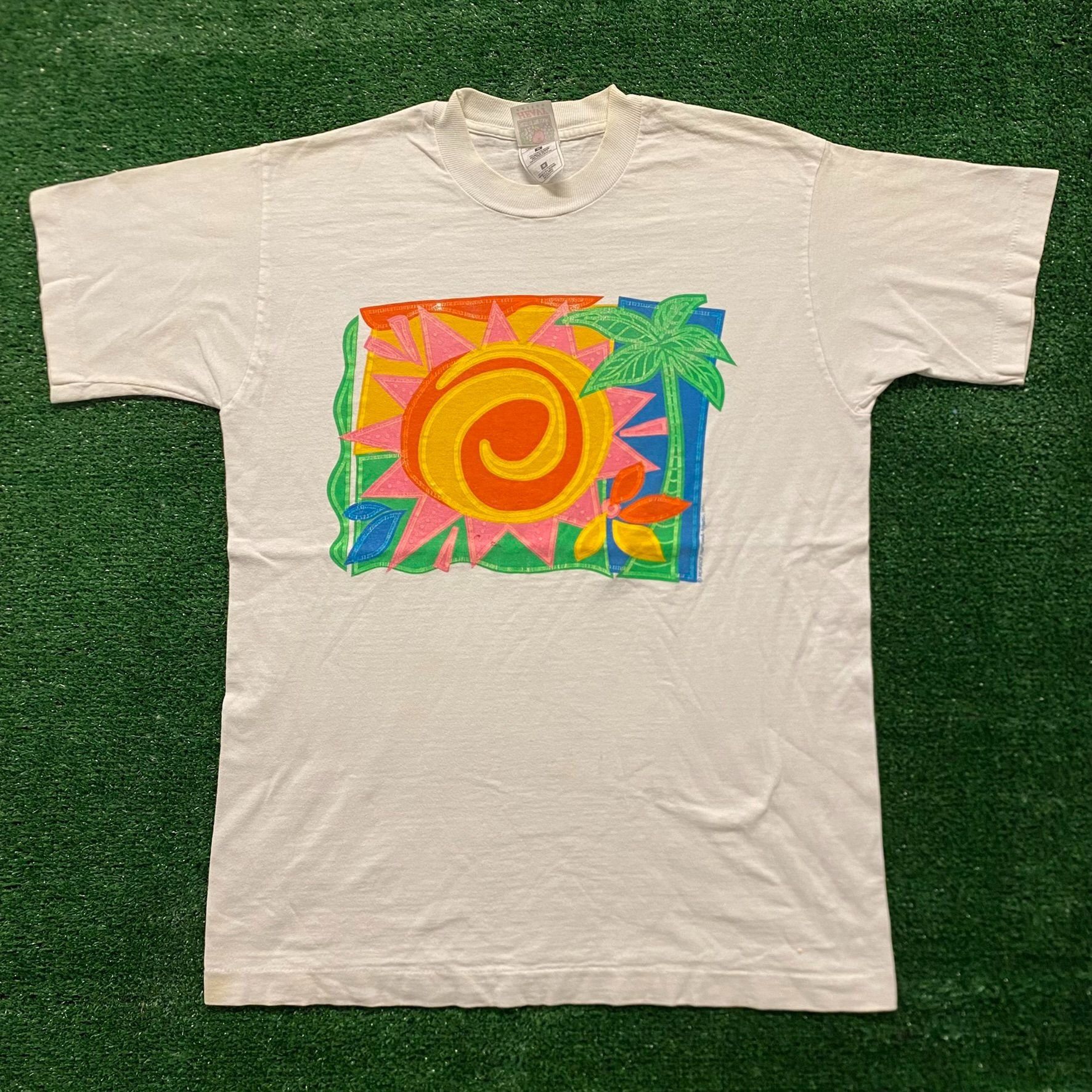 Vintage Cartoon Tropical Sun Art Vintage 90s T Shirt