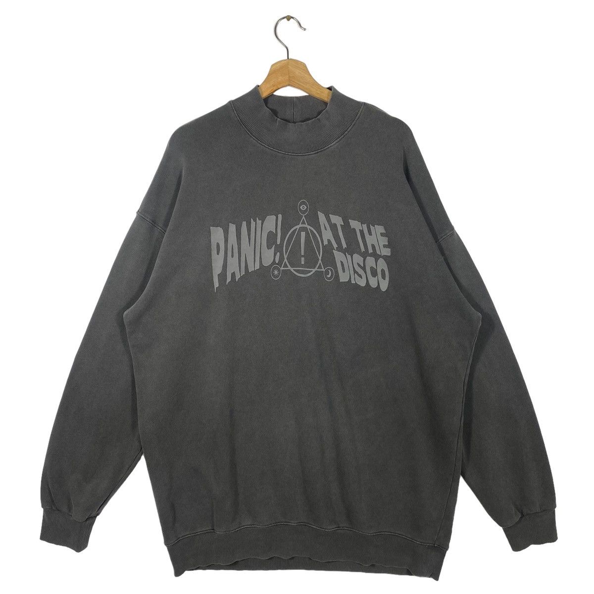 Vintage Panic At The Disco Sweatshirt T-Shirts, Hoodie | FlexRushtees.com