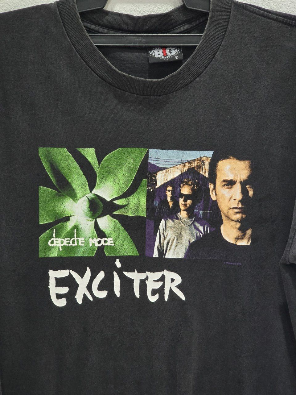 Rare Vintage 2001 Depeche Mode Exciter Tour Band T Shirt L Hoodie, Sweatshirt | FlexRushtees.com