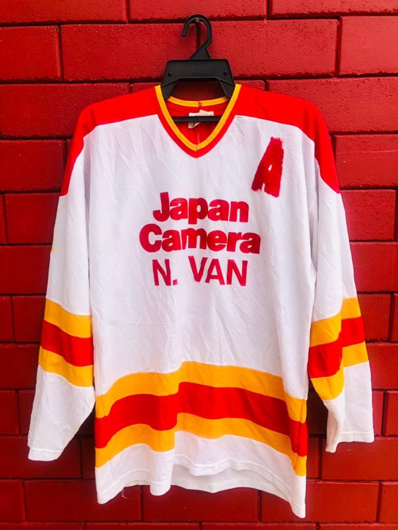 Vintage Japan Camera 60s 70s Streetwear Fashion Style T-Shirts, Hoodie, Sweatshirt | FlexRushtees.com