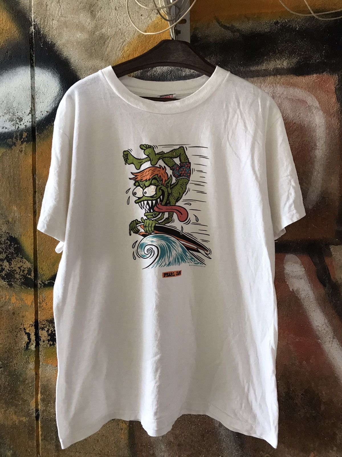 Vintage 90s Pearljam Shirt Hoodie, Sweatshirt | FlexRushtees.com