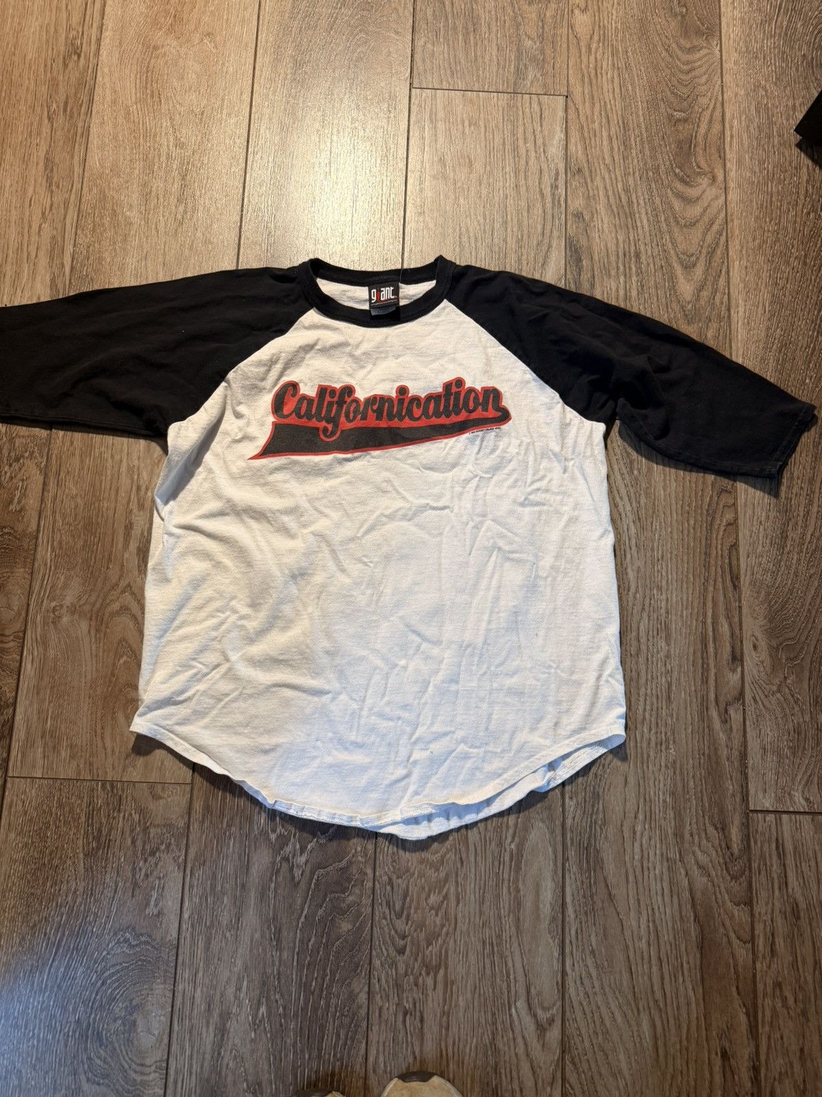 Giant X Vintage Vintage Red Hot Chili Peppers Baseball Tee Hoodie, Sweatshirt | FlexRushtees.com