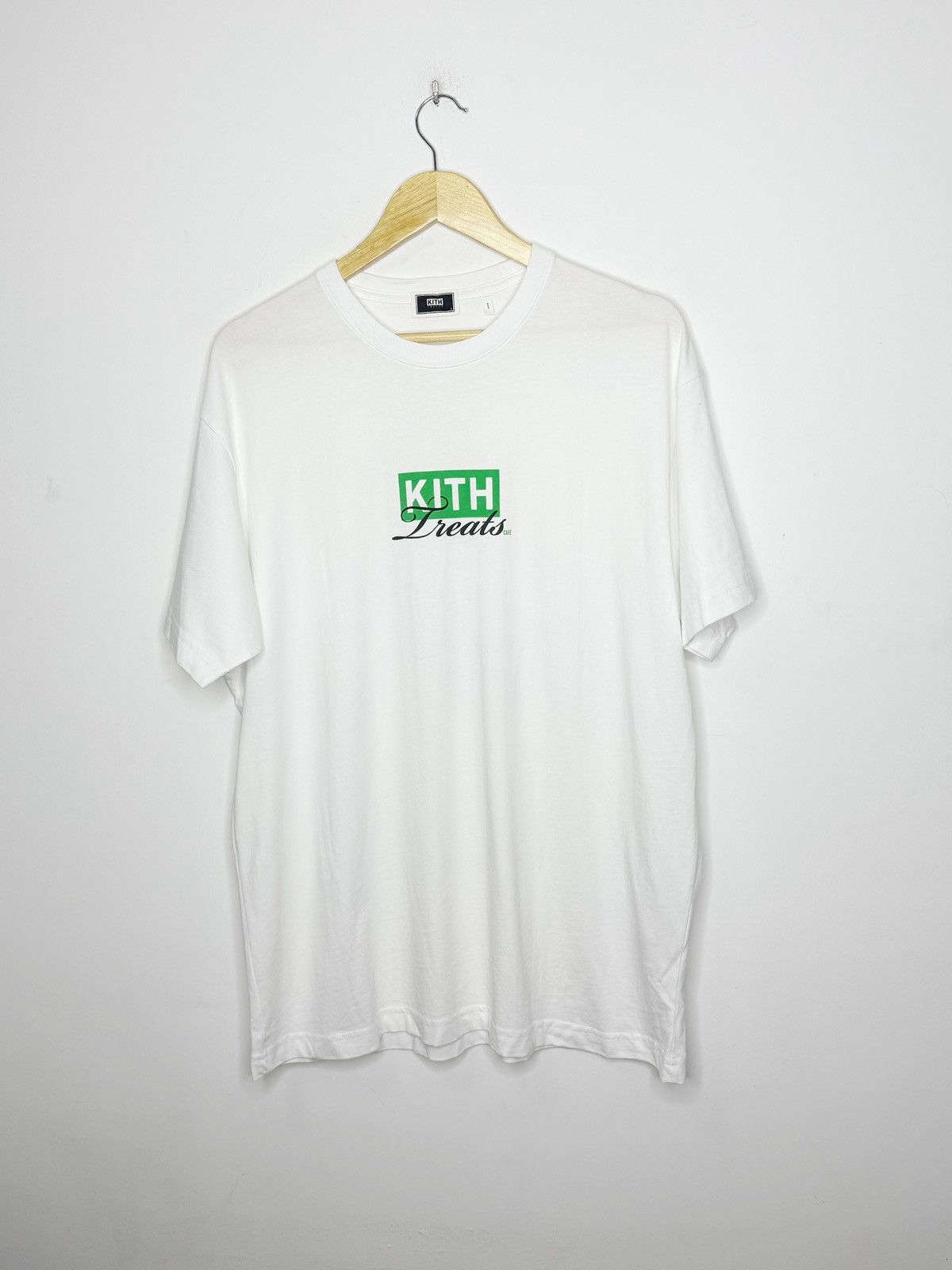 Kith Treats Tokyo Cafe Tee Hoodie, Sweatshirt | FlexRushtees.com