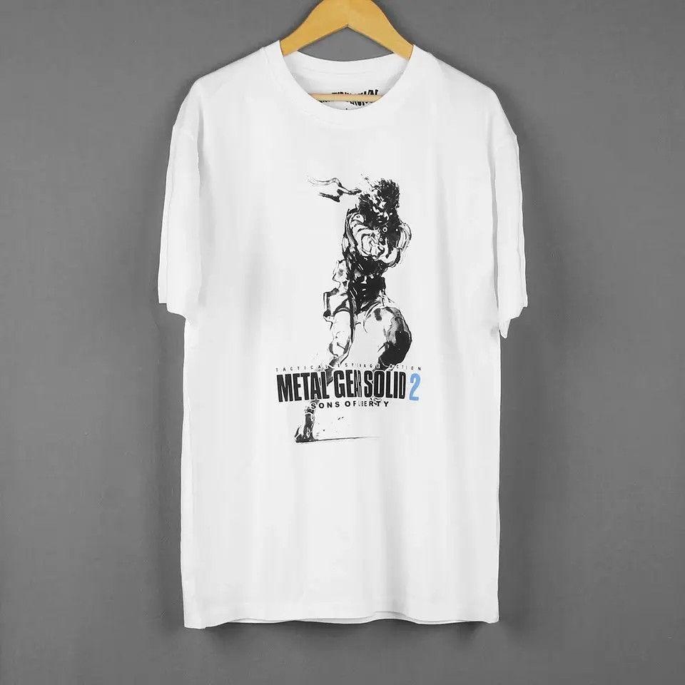 Vintage Metal Gear Solid 2 Printed Tshirt