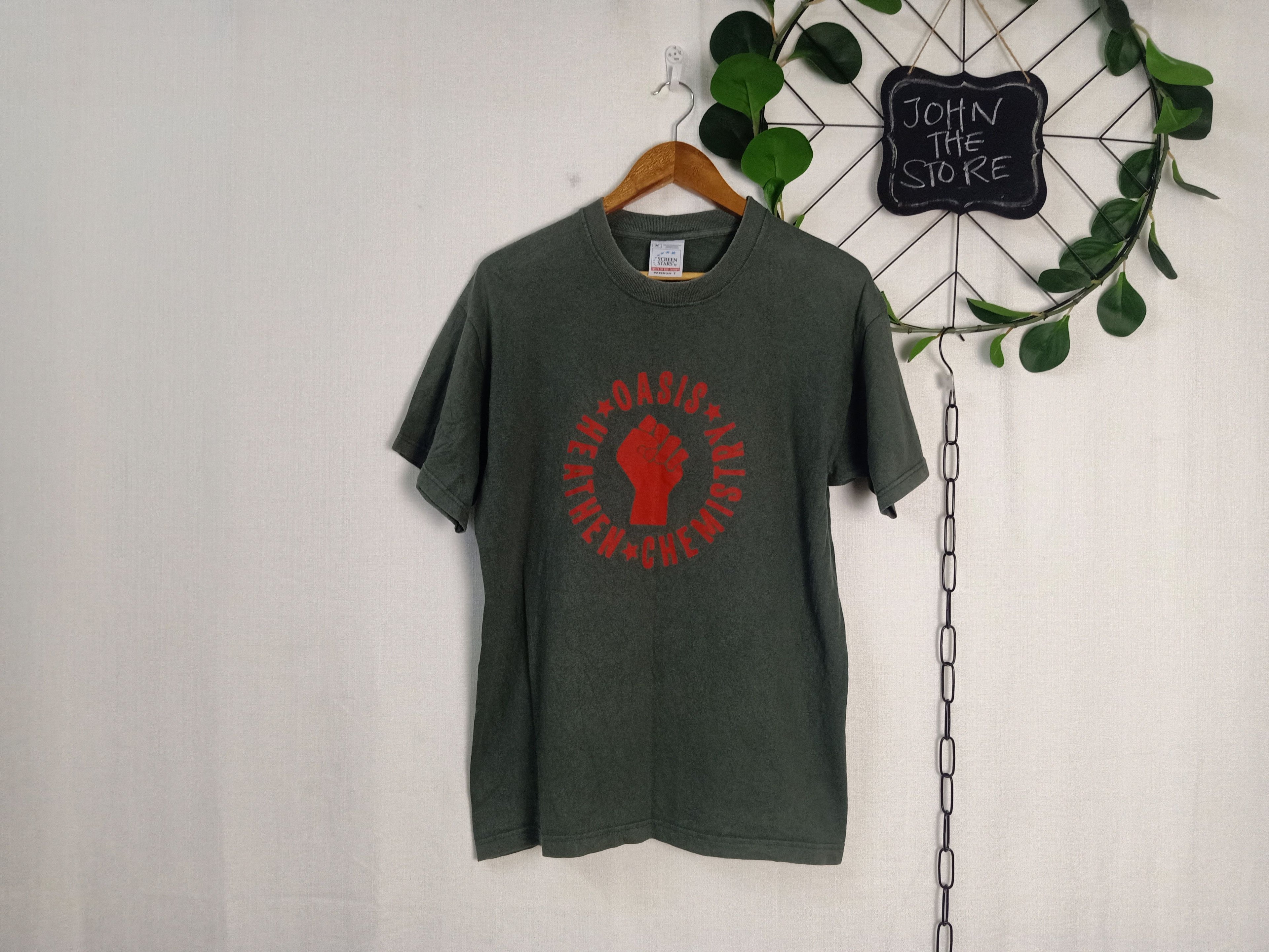 Vintage Oasis Heathen Chemistry Band Tee Shirt Promo Album Hoodie, Sweatshirt | FlexRushtees.com