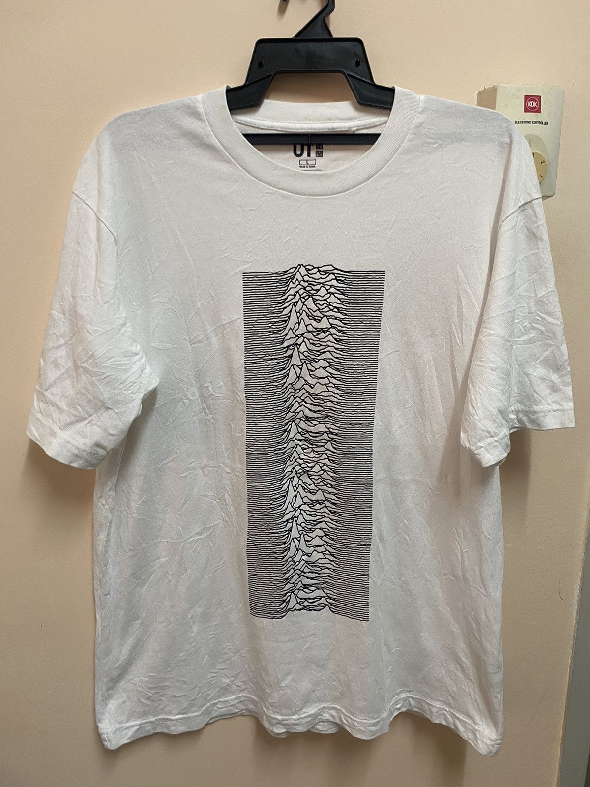 Joy Division X Rap Tees Joy Division Unknown Pleasure Peter Saville Remix Tshirt Hoodie, Sweatshirt | FlexRushtees.com