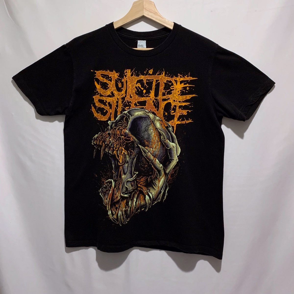 Band Tees Suicide Silence Deathcore Metal Band T Shirt Size Medium Hoodie, Sweatshirt | FlexRushtees.com
