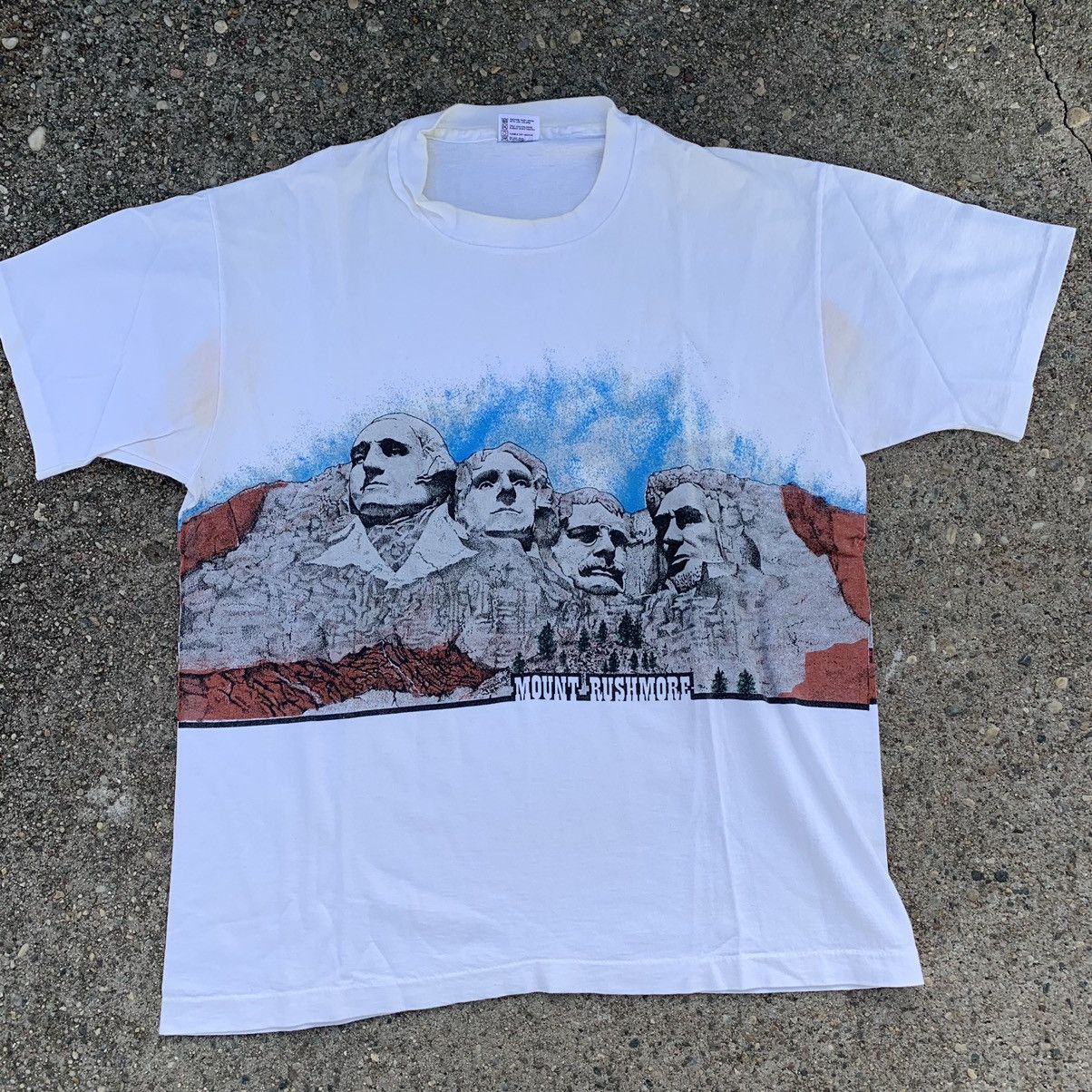 Vintage Mount Rushmore Tee