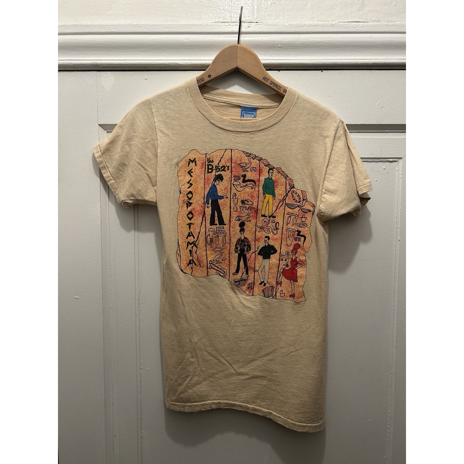 Vintage The B 52s T Shirt Size Medium Screen Stars Beige 80s