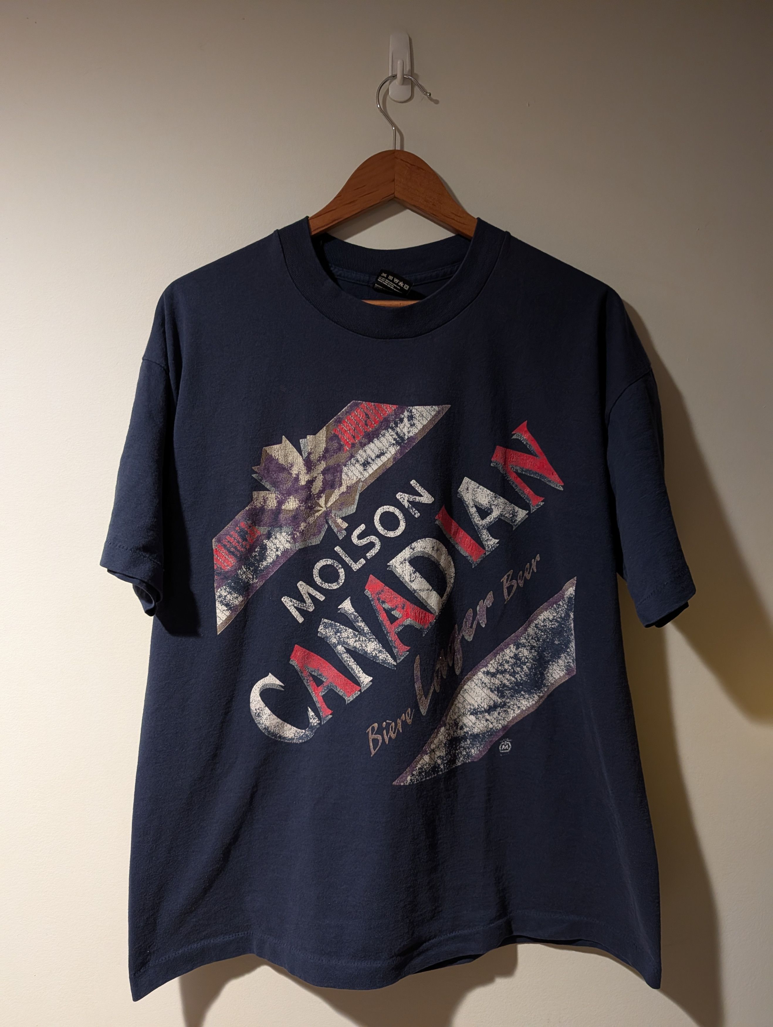 Fruit Of The Loom Vintage Molson Canadian Beer T Shirt Lager Brewery Made Usa Hoodie, Sweatshirt | FlexRushtees.com