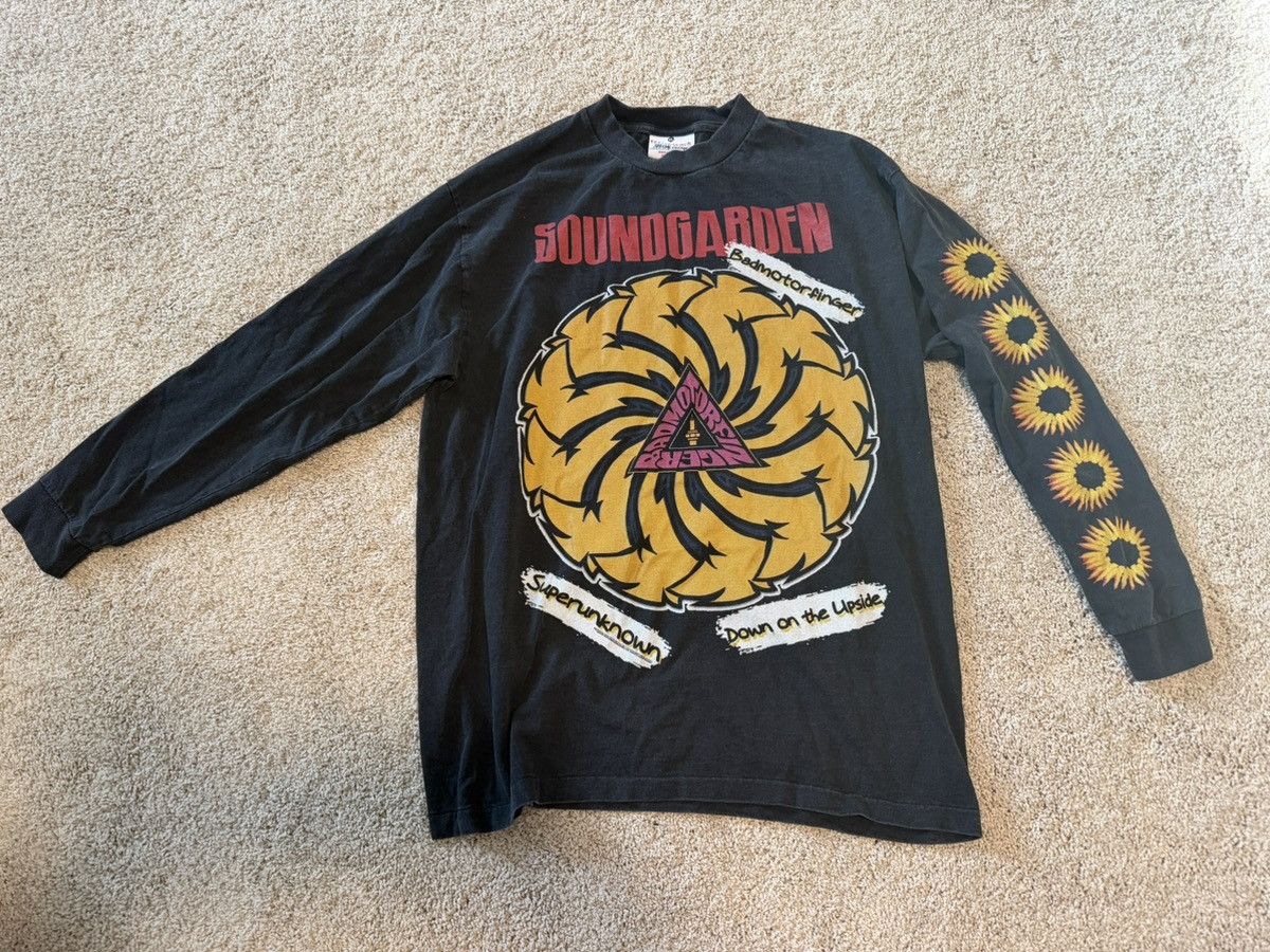 Other Soundgarden Long Sleeve Xl T-Shirts, Hoodie, Sweatshirt | AU16VibeMintTees.com
