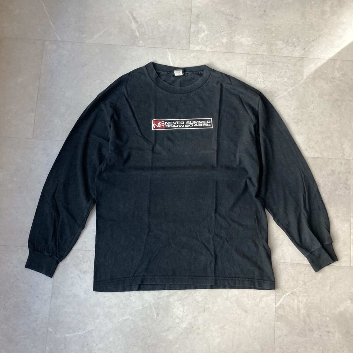 Vintage Never Summer Snowboards Tee Hoodie, Sweatshirt | FlexRushtees.com