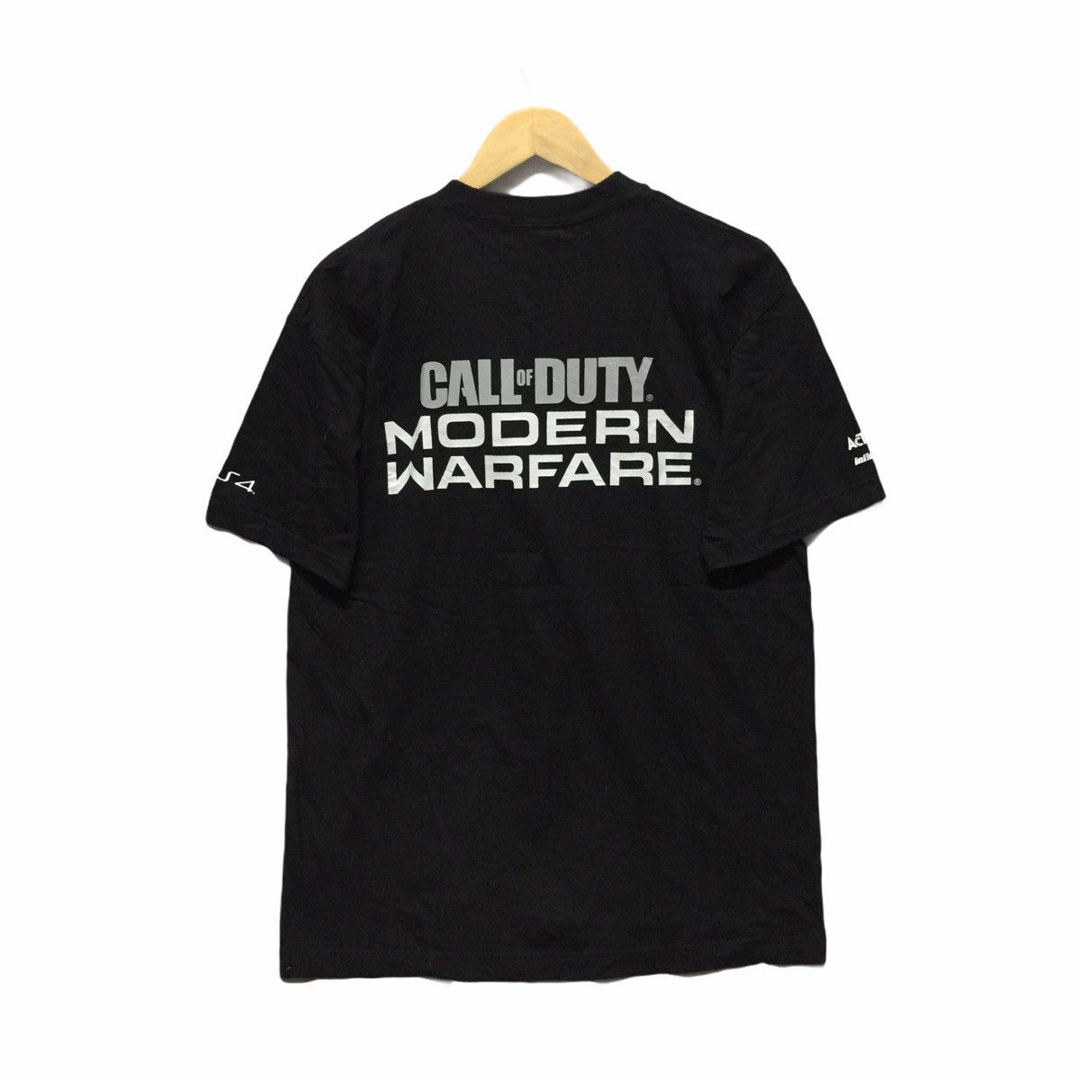 Playstation Rare Call Of Duty Modern Warfare T Shirt Playstation 4