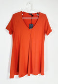 Jil Sander Orange Top T Shirt Hoodie, Sweatshirt | FlexRushtees.com