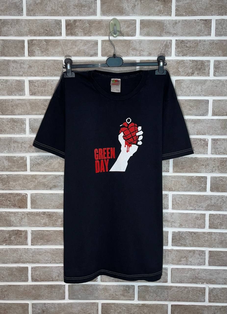 Vintage Green Day American Idiot 2004 T Shirt Fruit Of The L Hoodie, Sweatshirt | FlexRushtees.com