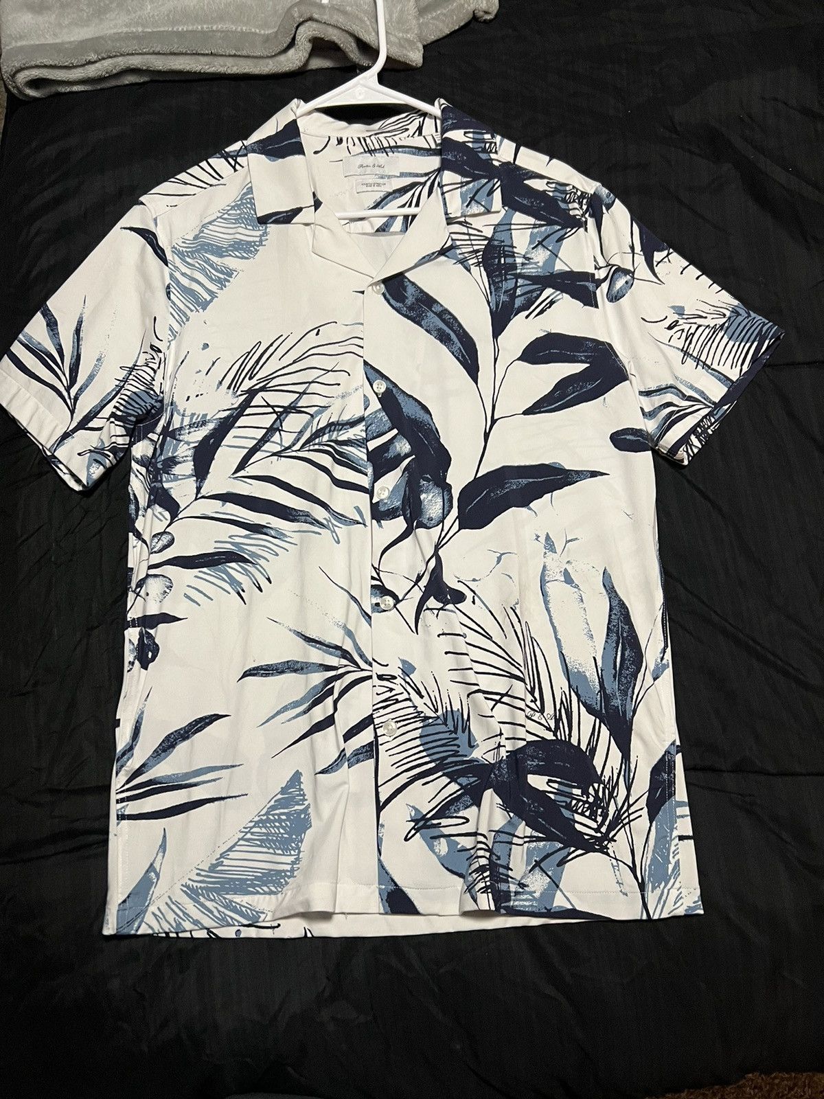 Porter Ash Leaves Beach Shirt
