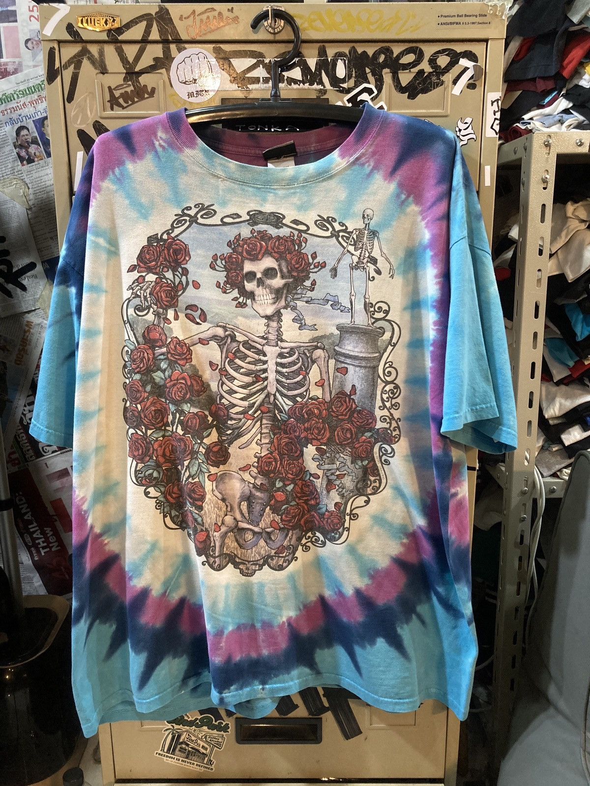 Dead Vintage Grateful Dead Liquidblue T Shirt 1995 S Hoodie, Sweatshirt | AU16VibeMintTees.com