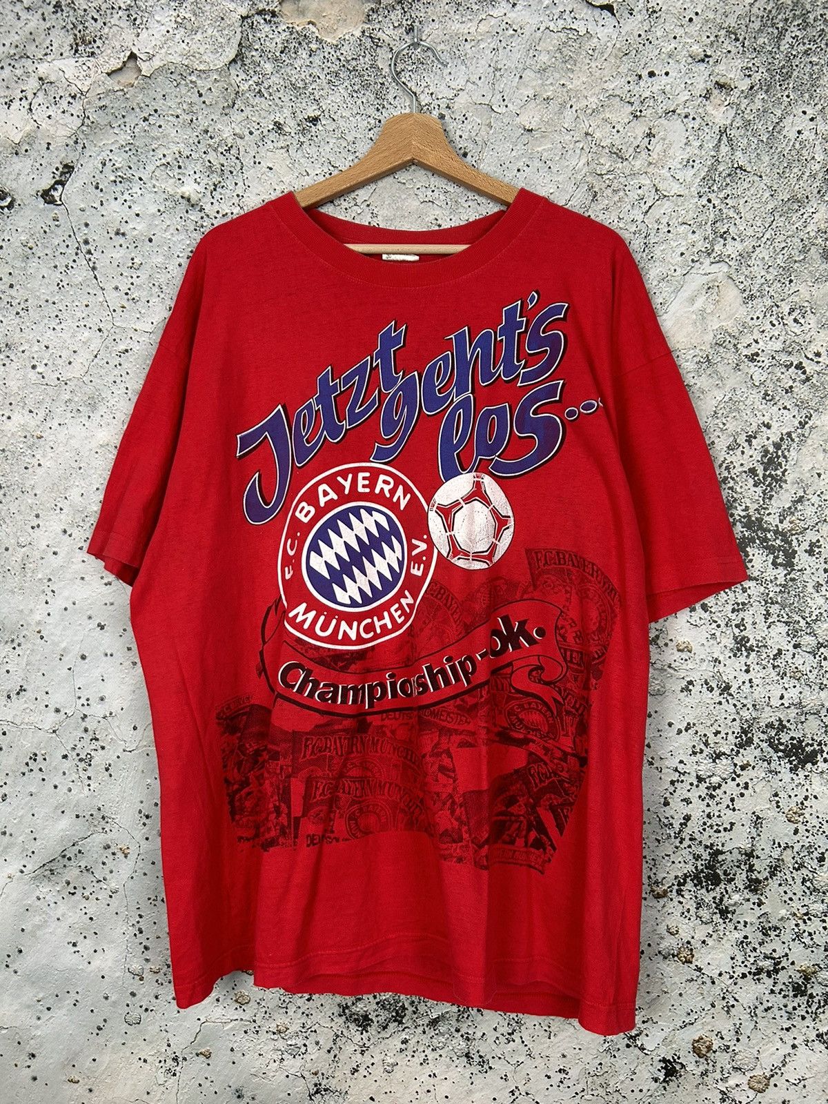 Vintage Bayern Munchen Graphic Tee Football Soccer 90s Hoodie, Sweatshirt | FlexRushtees.com