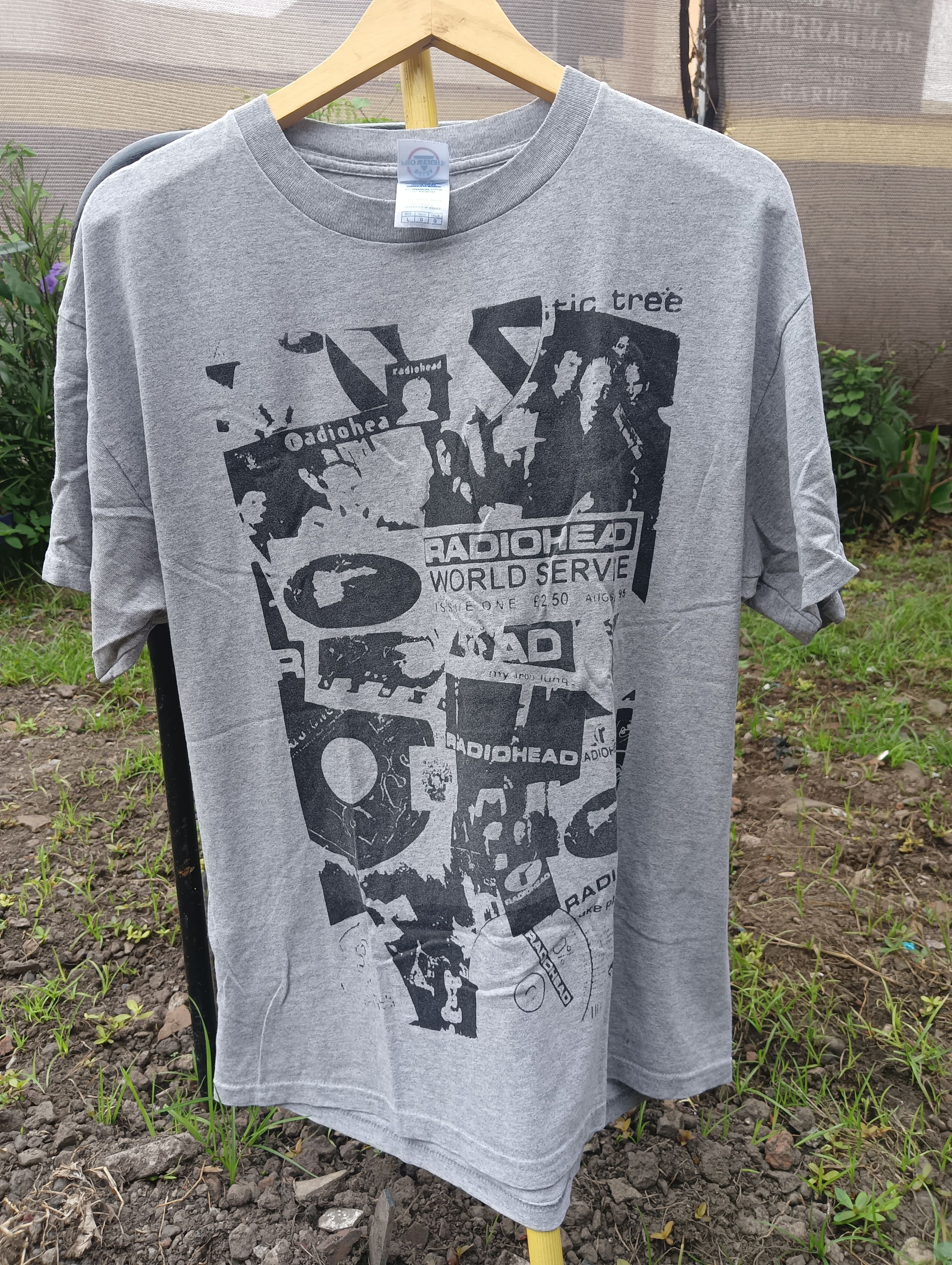Vintage Tees Radiohead Hoodie, Sweatshirt | FlexRushtees.com