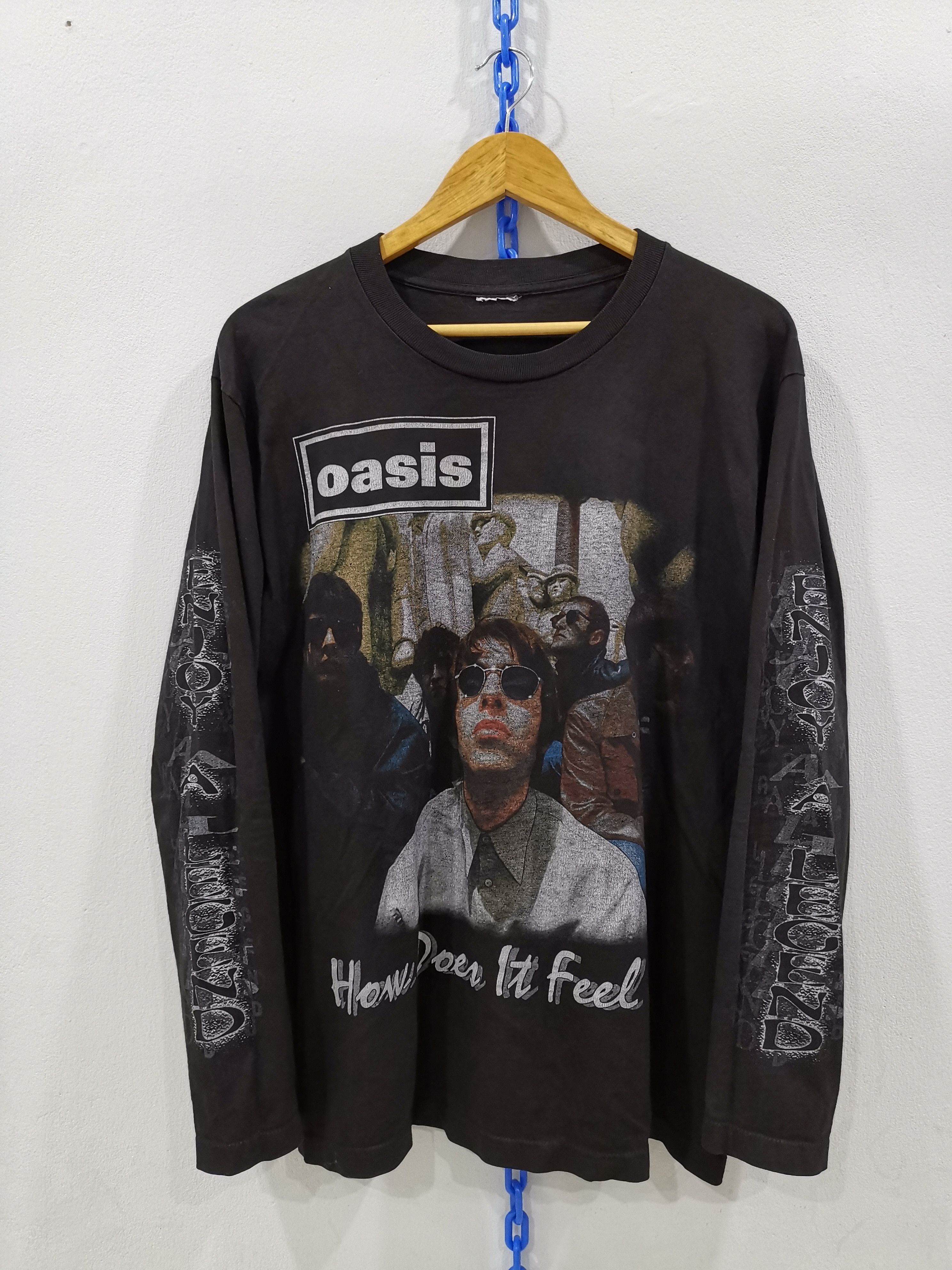 Band Tees Vtg Bootleg Oasis Definitely Maybe How Does It Feel Hoodie, Sweatshirt | FlexRushtees.com