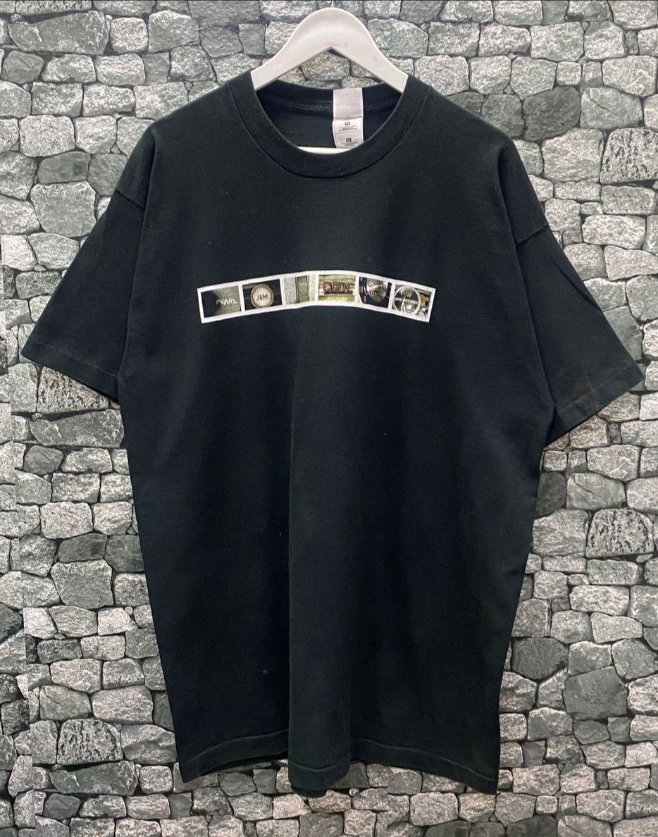 Vintage 90s Pearl Jam Grunge Band Tshirt Hoodie, Sweatshirt | FlexRushtees.com