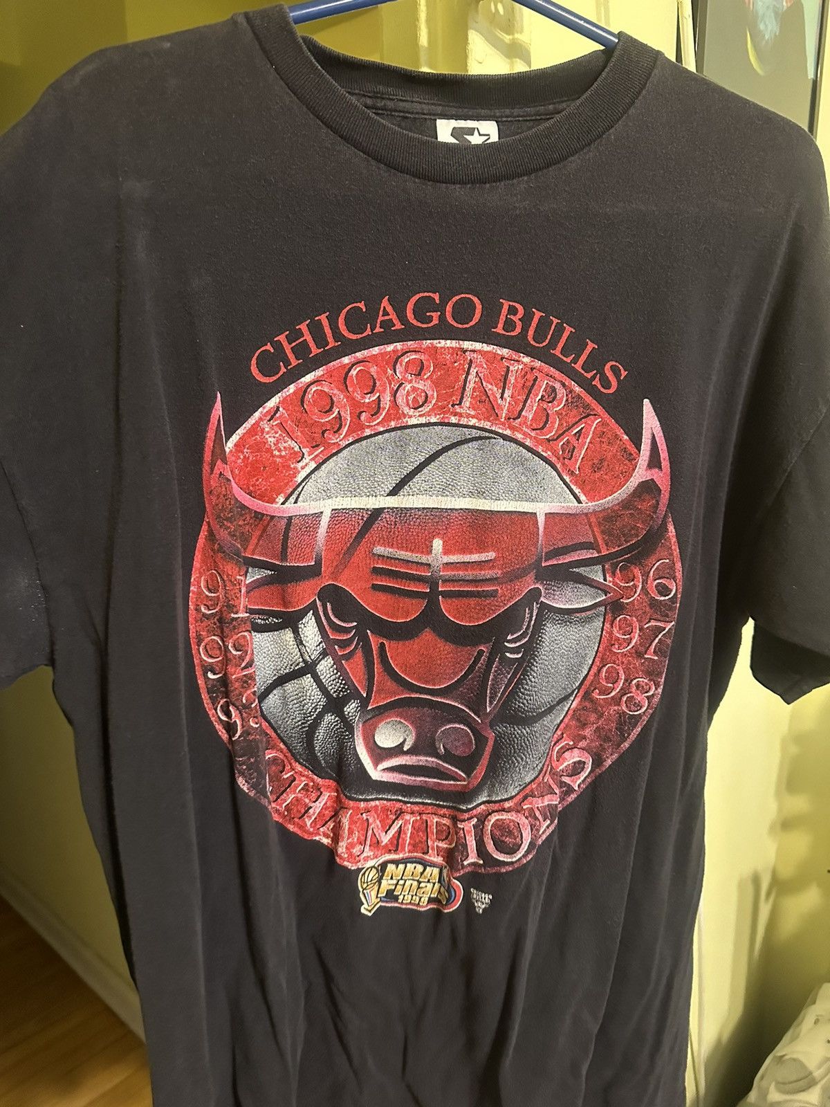 Starter X Vintage 98 Chicago Bulls Starter T Shirt Sz L