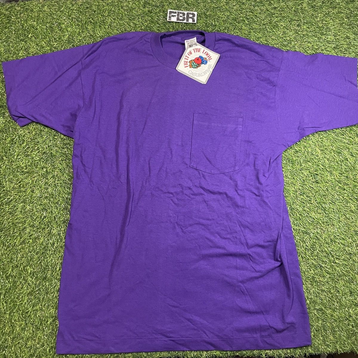Vintage Blank Fruit Of The Loom Pocket Tee