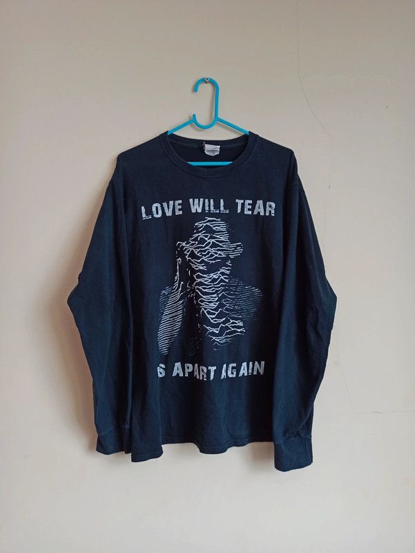 Vintage Rare Design Joy Division Ian Curtis Ls T-Shirts, Hoodie, Sweatshirt | FlexRushtees.com