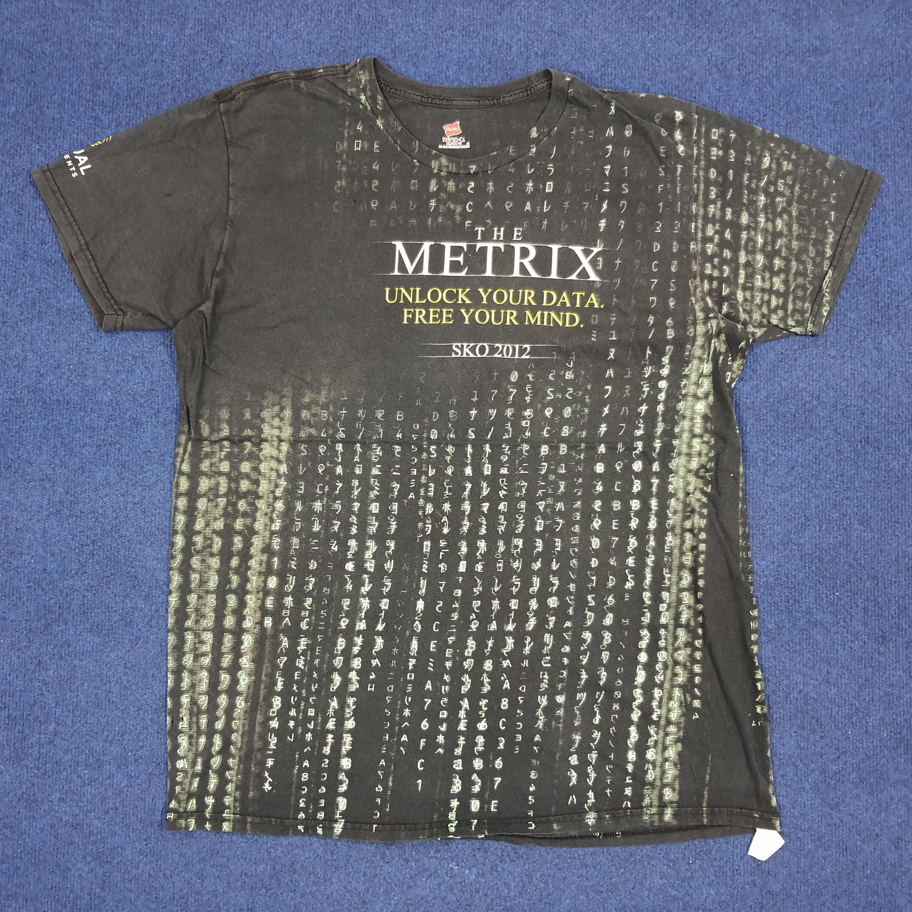 Vintage The Matrix American Movie Tshirt Hoodie, Sweatshirt | FlexRushtees.com