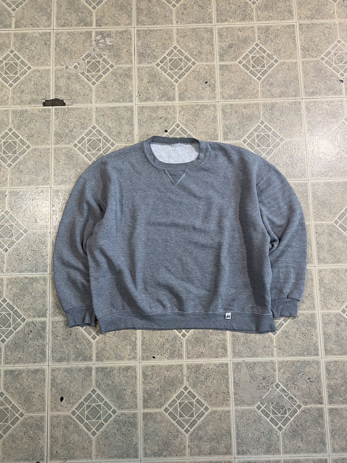 Russell Athletic Vintage 90s Russell Athletic Blank Crewneck Gray