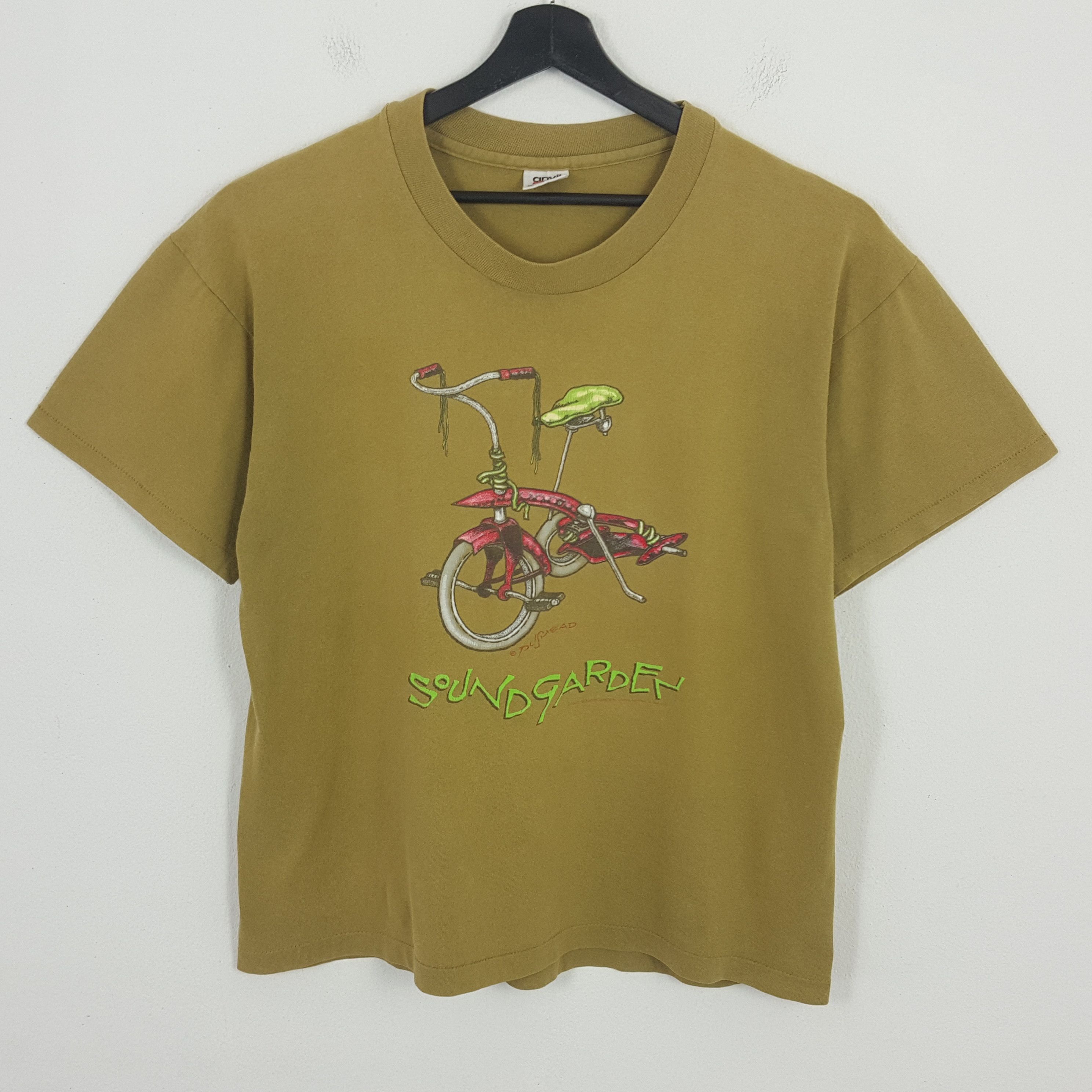 Vintage 90 S Sound Garden Vintage American Rock Band Pushed Design T-Shirts, Hoodie, Sweatshirt | FlexRushtees.com