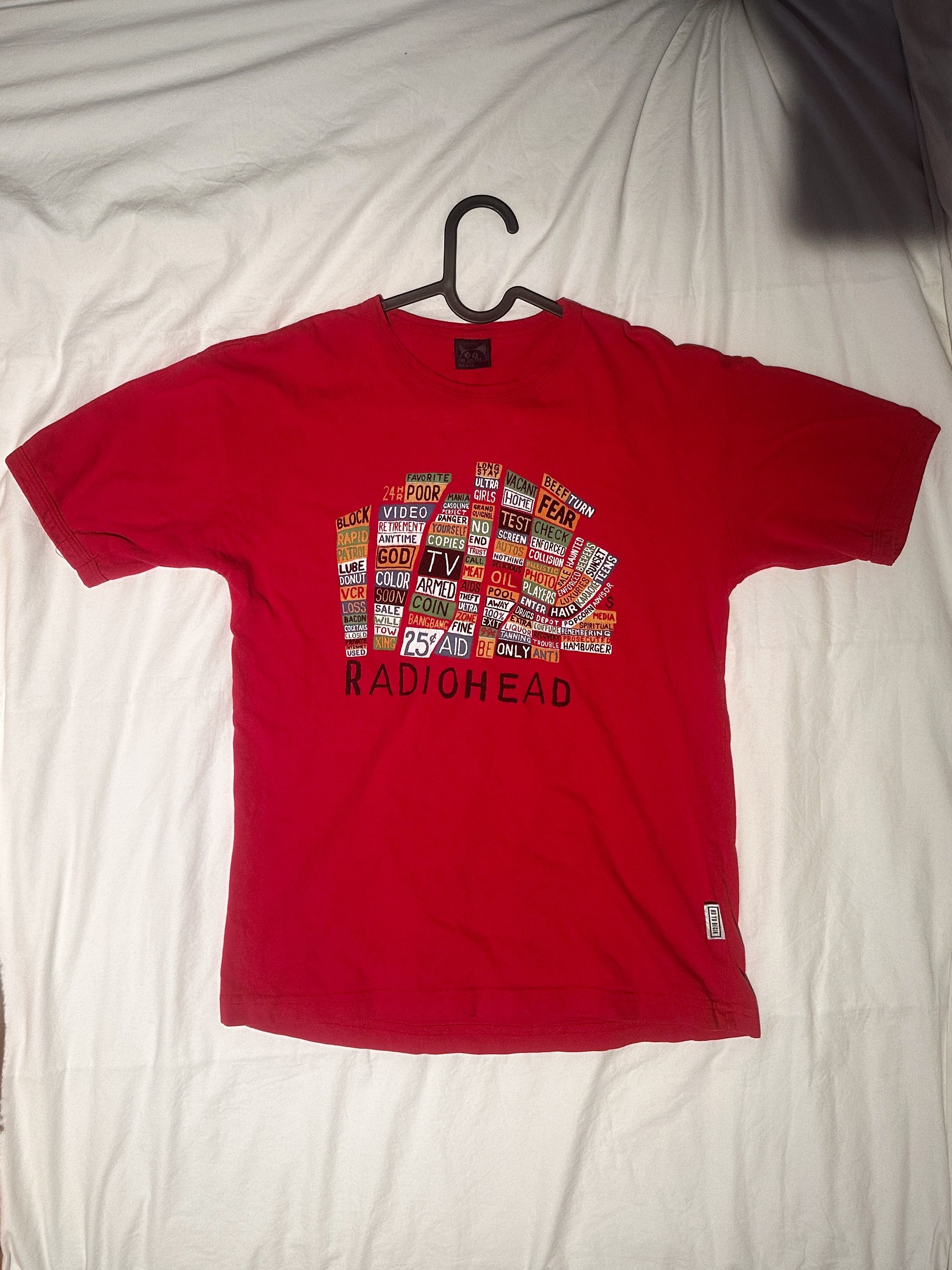 Band Tees Vintage Radiohead Concert Shirt Hoodie, Sweatshirt | FlexRushtees.com