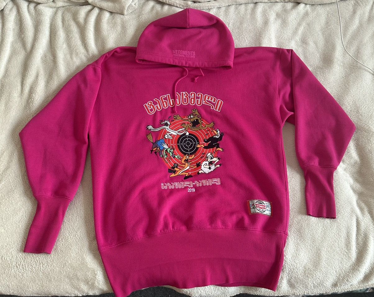 Vetements Cartoon Augmented Reality Hoodie T-Shirts, Sweatshirt | FlexRushtees.com
