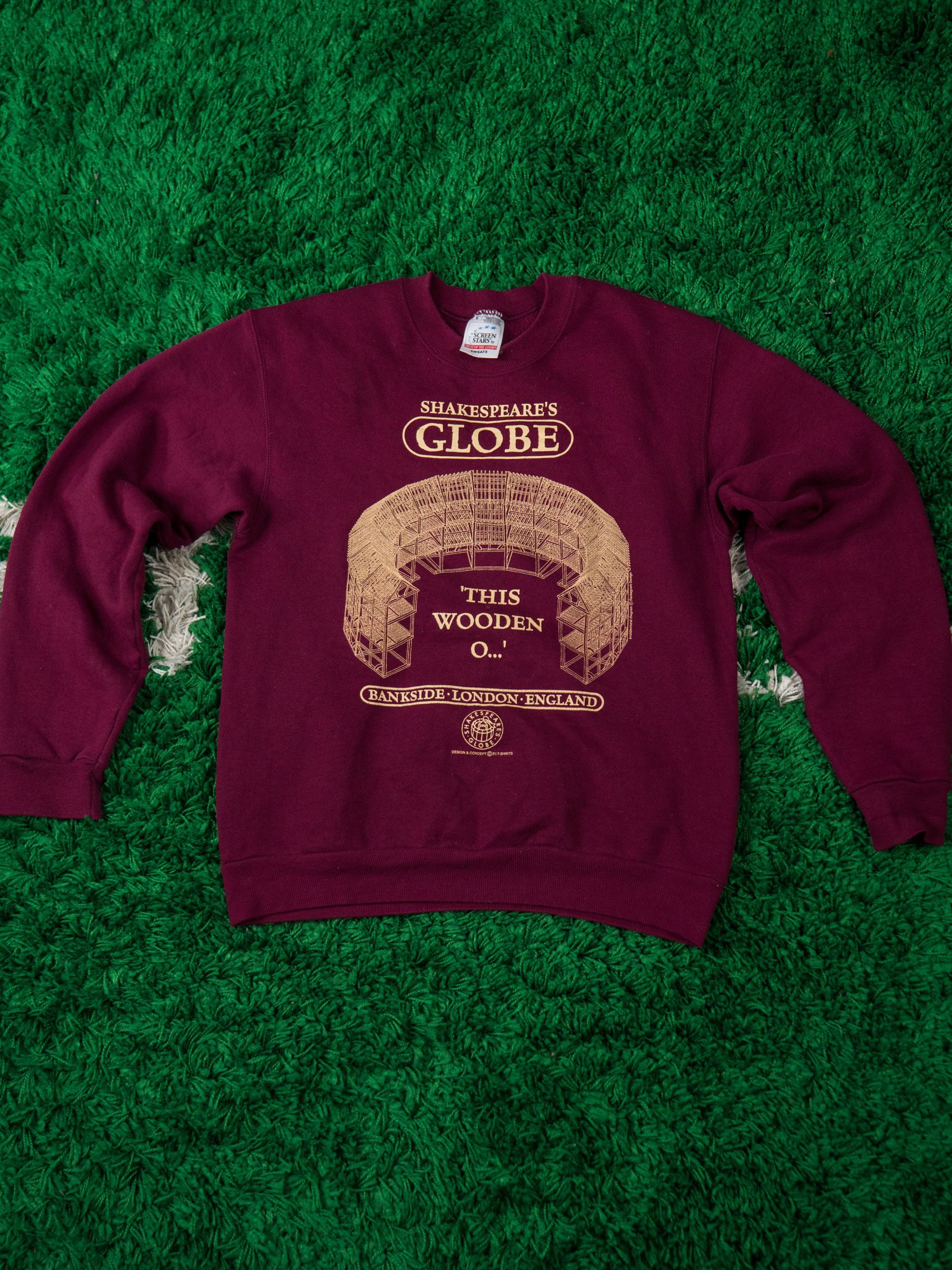 Vintage Shakespeare Globe Theater Screen Stars Sweatshirt Colege