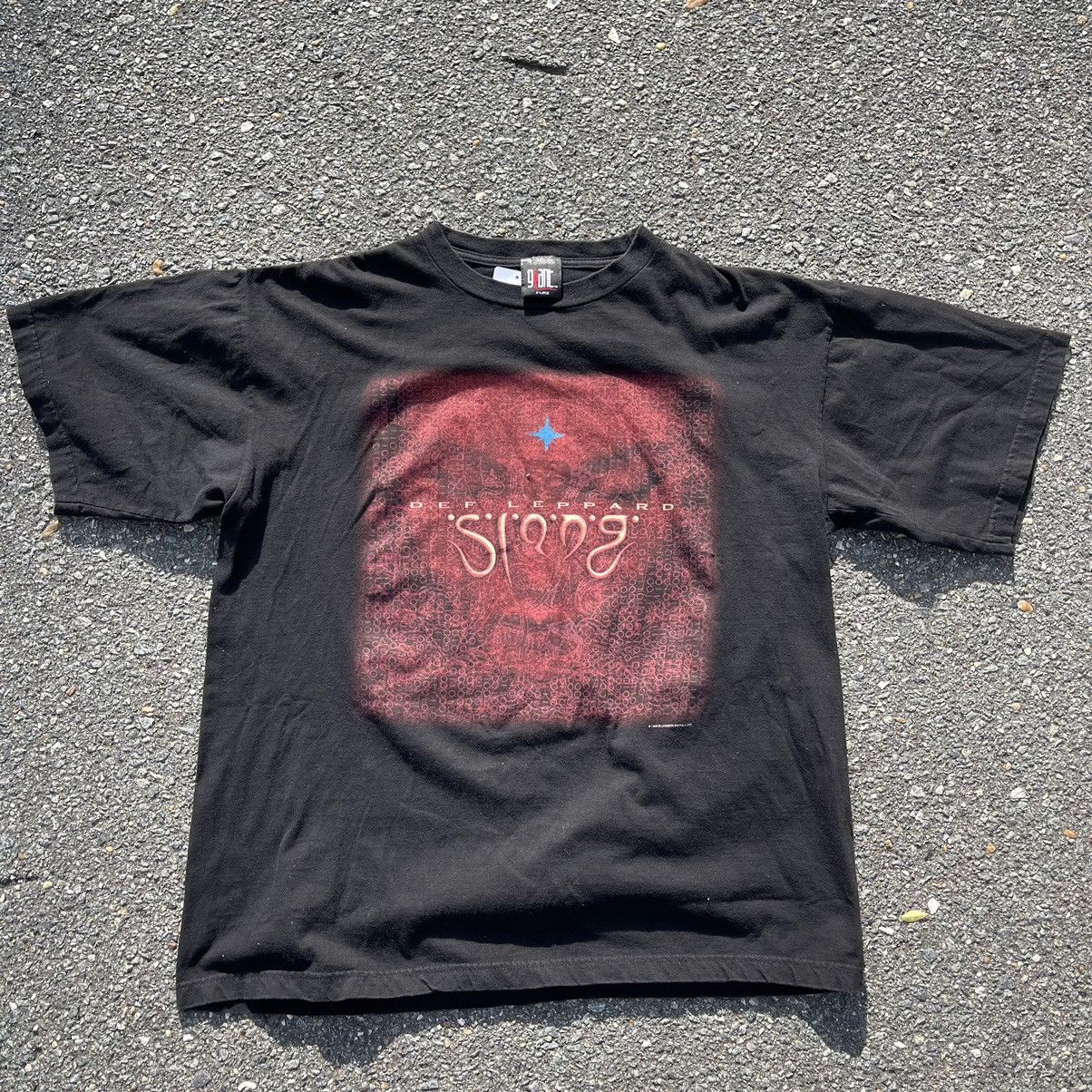 Giant Vintage Def Leppard Tour Tee