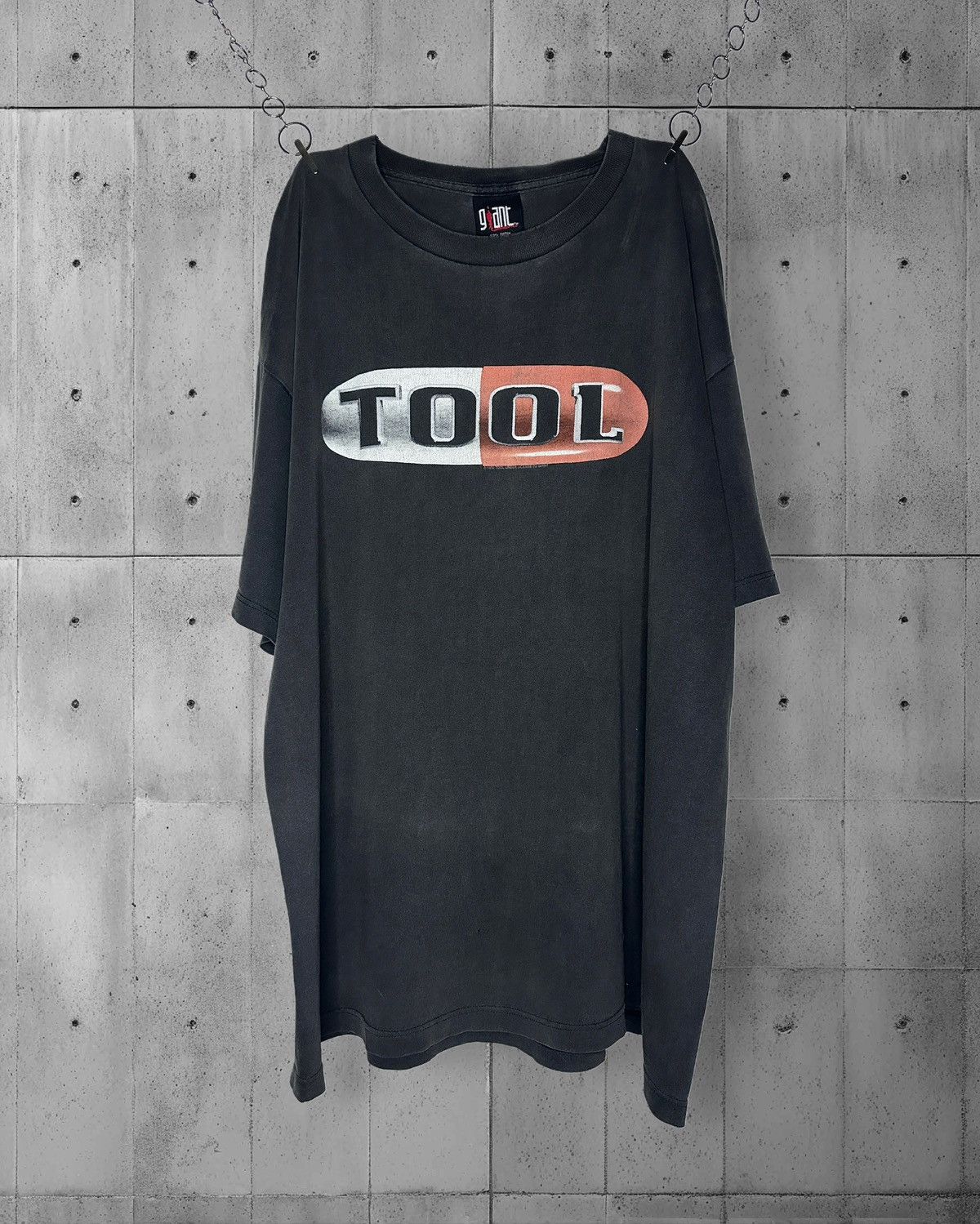Band Tees Vintage Tool Band Pill Brain 1999 Band T Shirt Hoodie, Sweatshirt | FlexRushtees.com